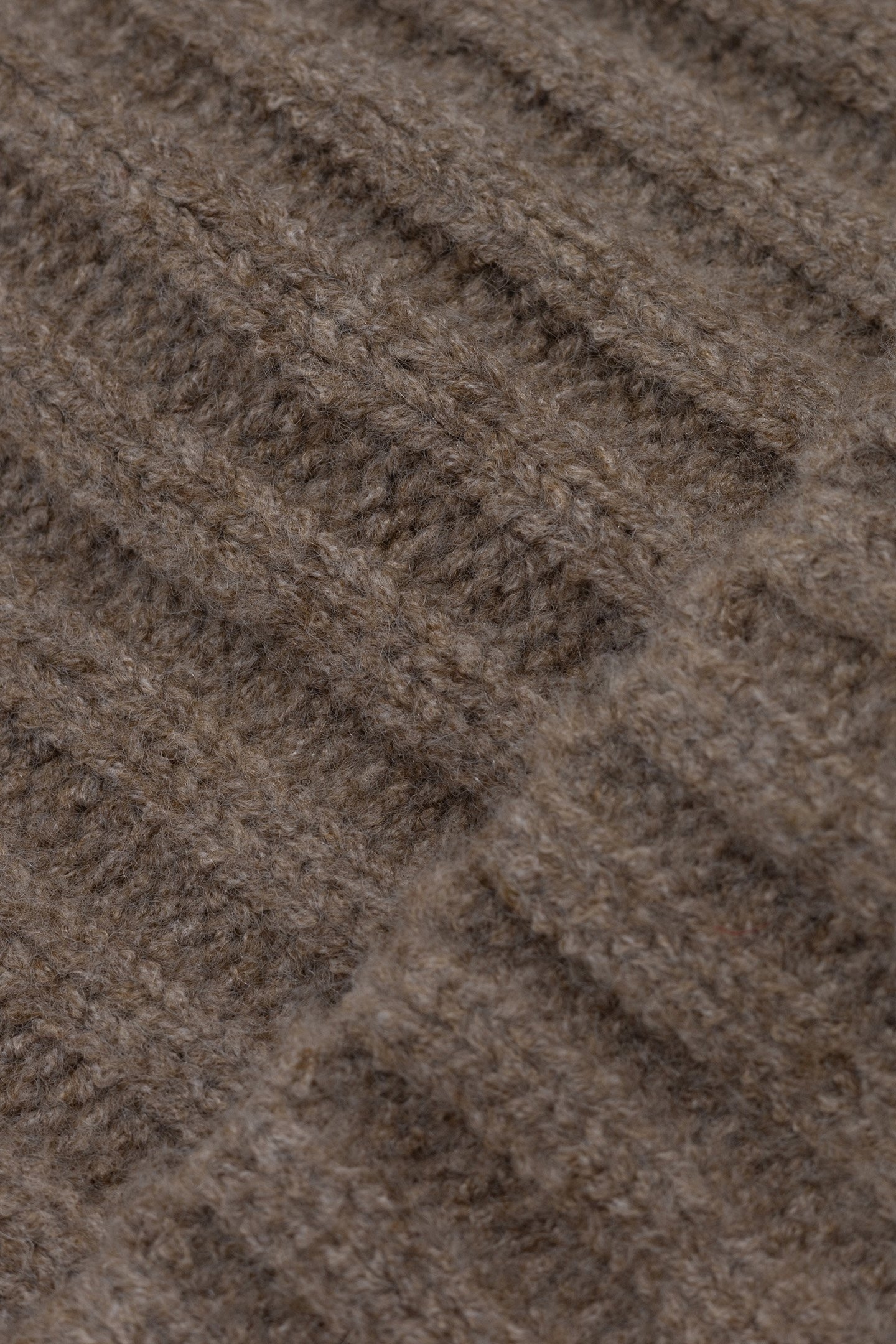 CHESTNUT HAT, CHUNKY RIB KNIT 5