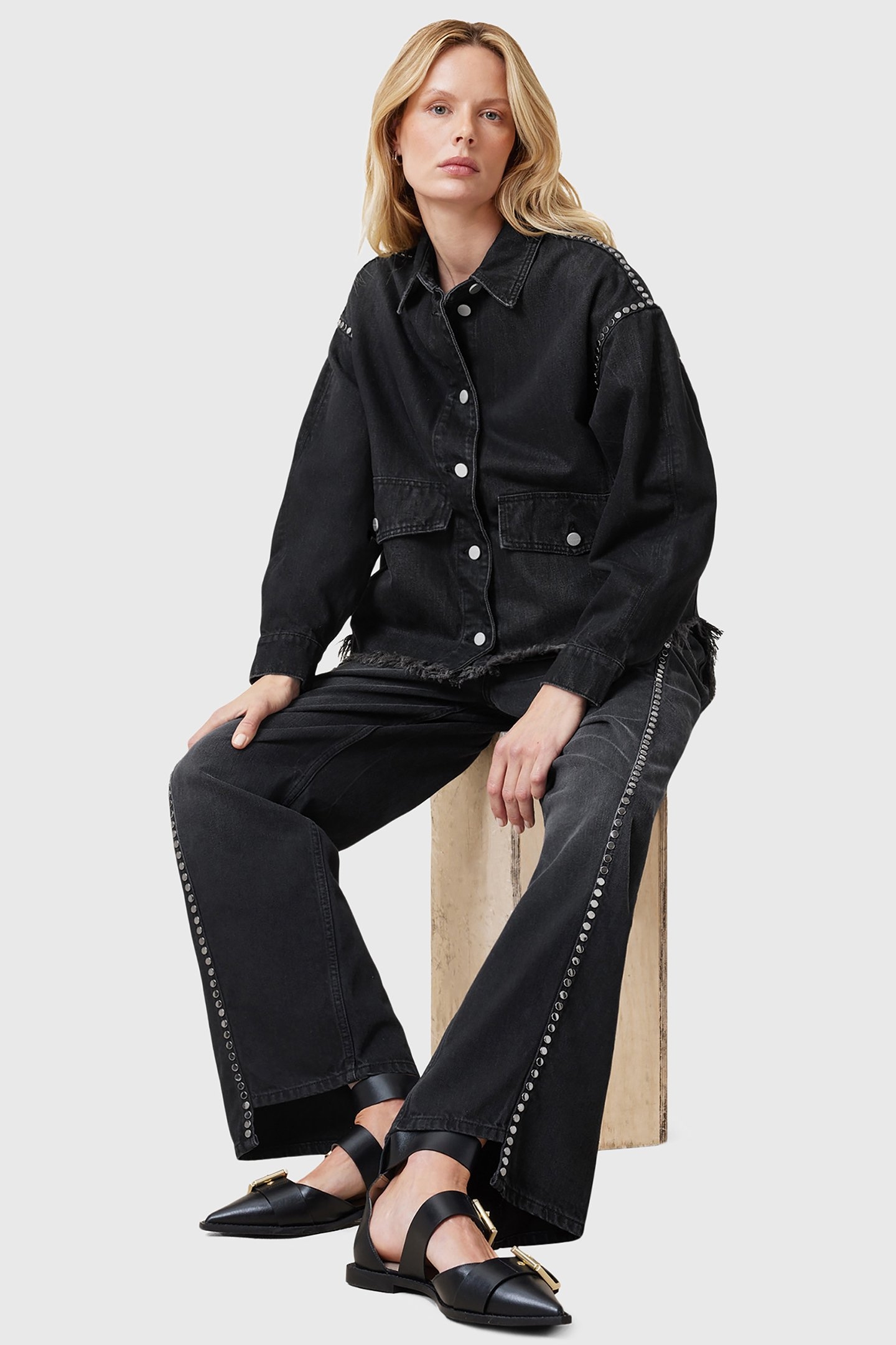 FRANKIE STUD JEAN WASHED BLACK 5