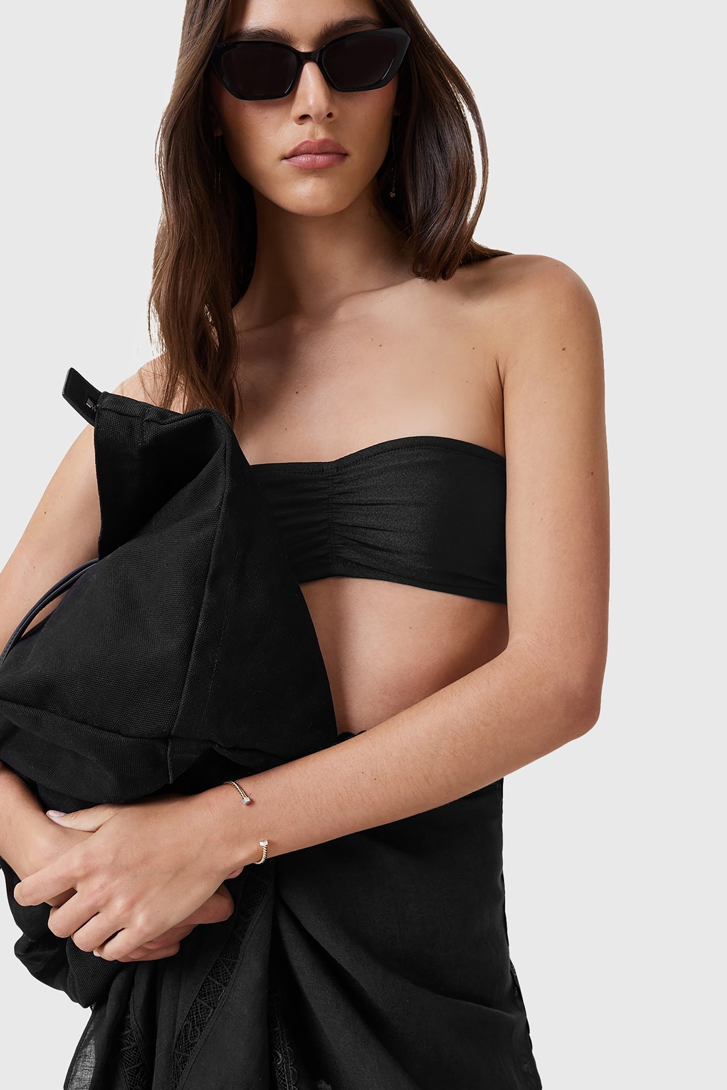 COURT BIKINI TOP BLACK SHIMMER 6