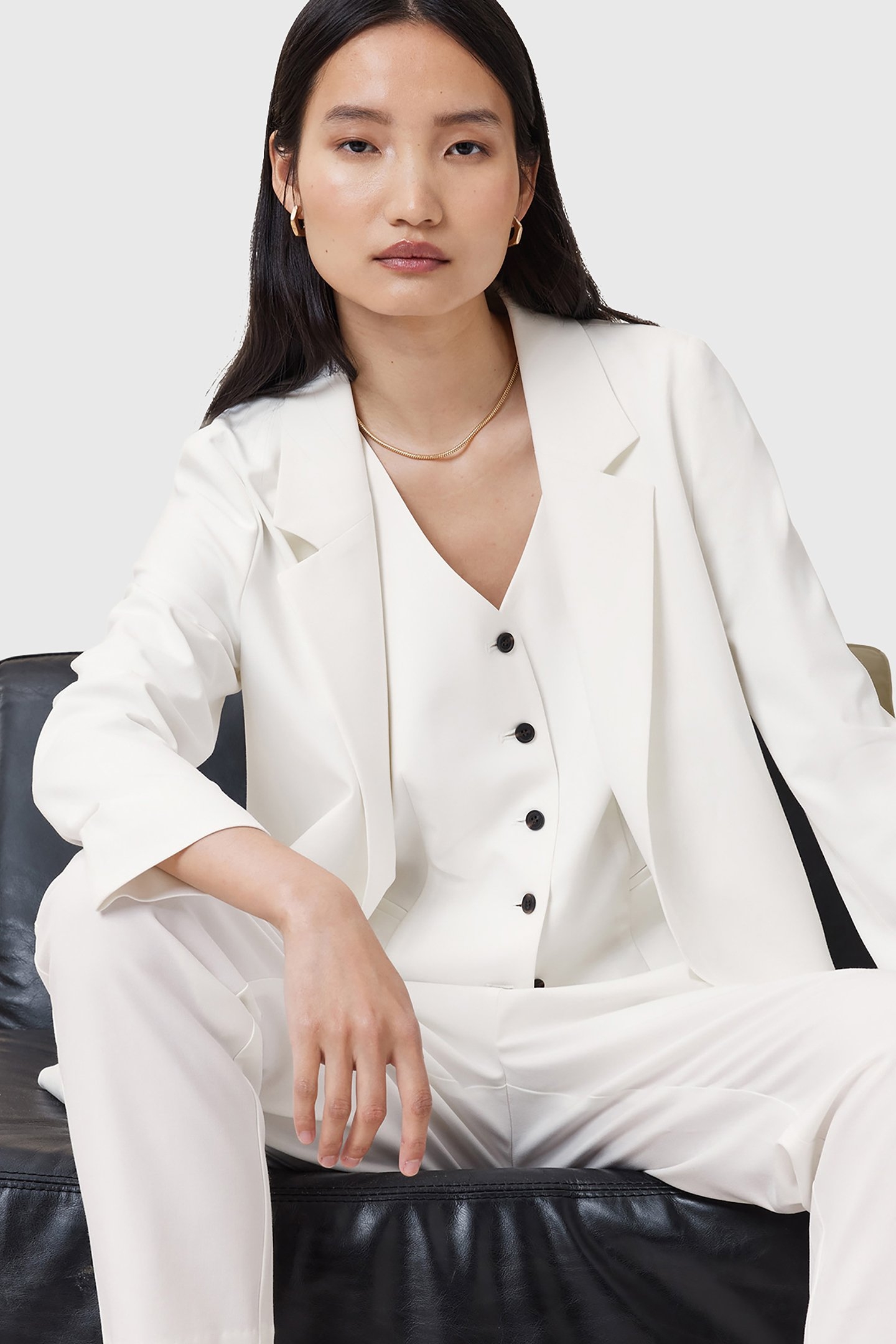 ALEIDA TRI BLAZER WHITE 6