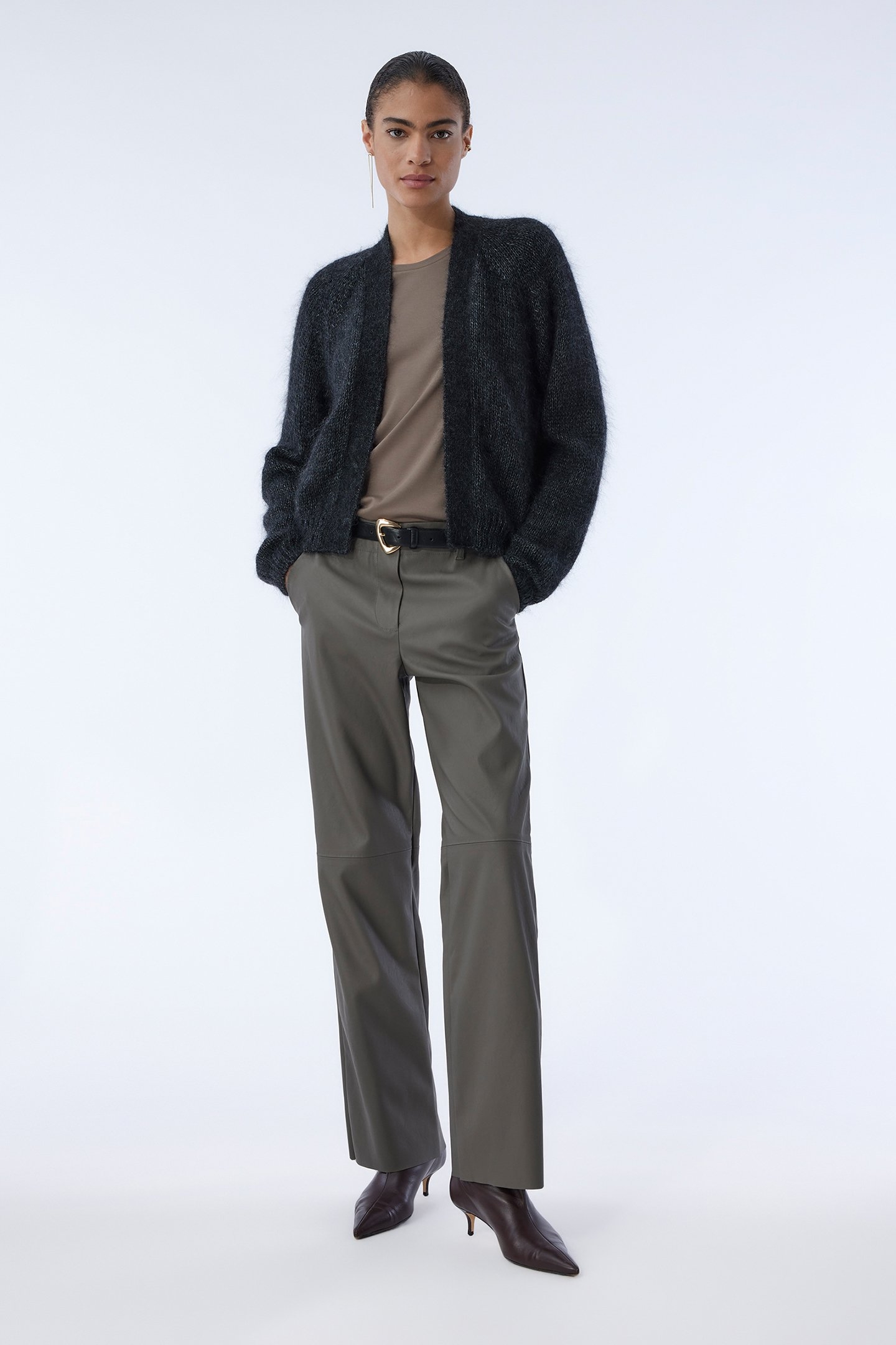 HAILEY CARDIGAN BLACK 2