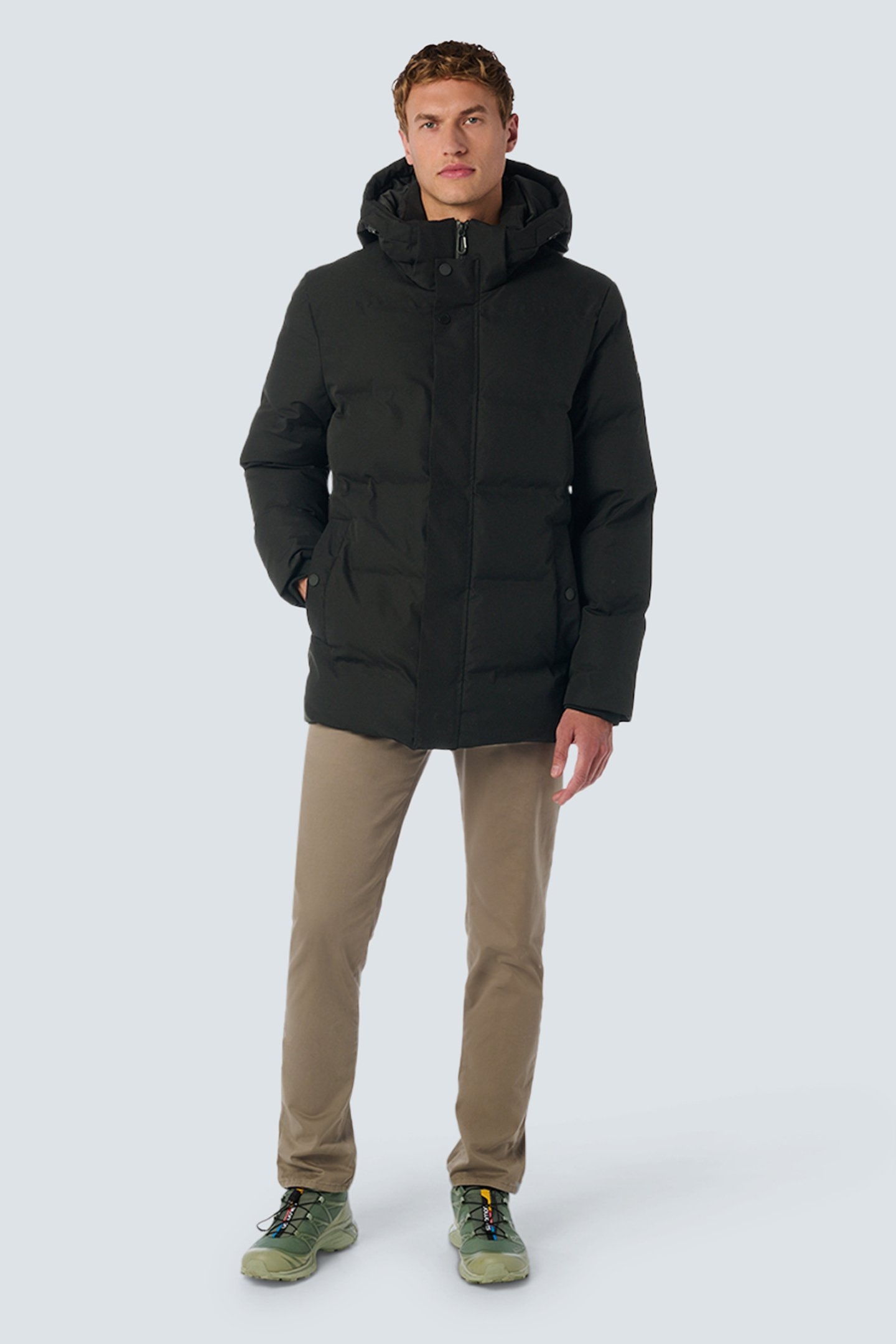 JACKET SHORT FIT SEALED HOODED BLACK 3