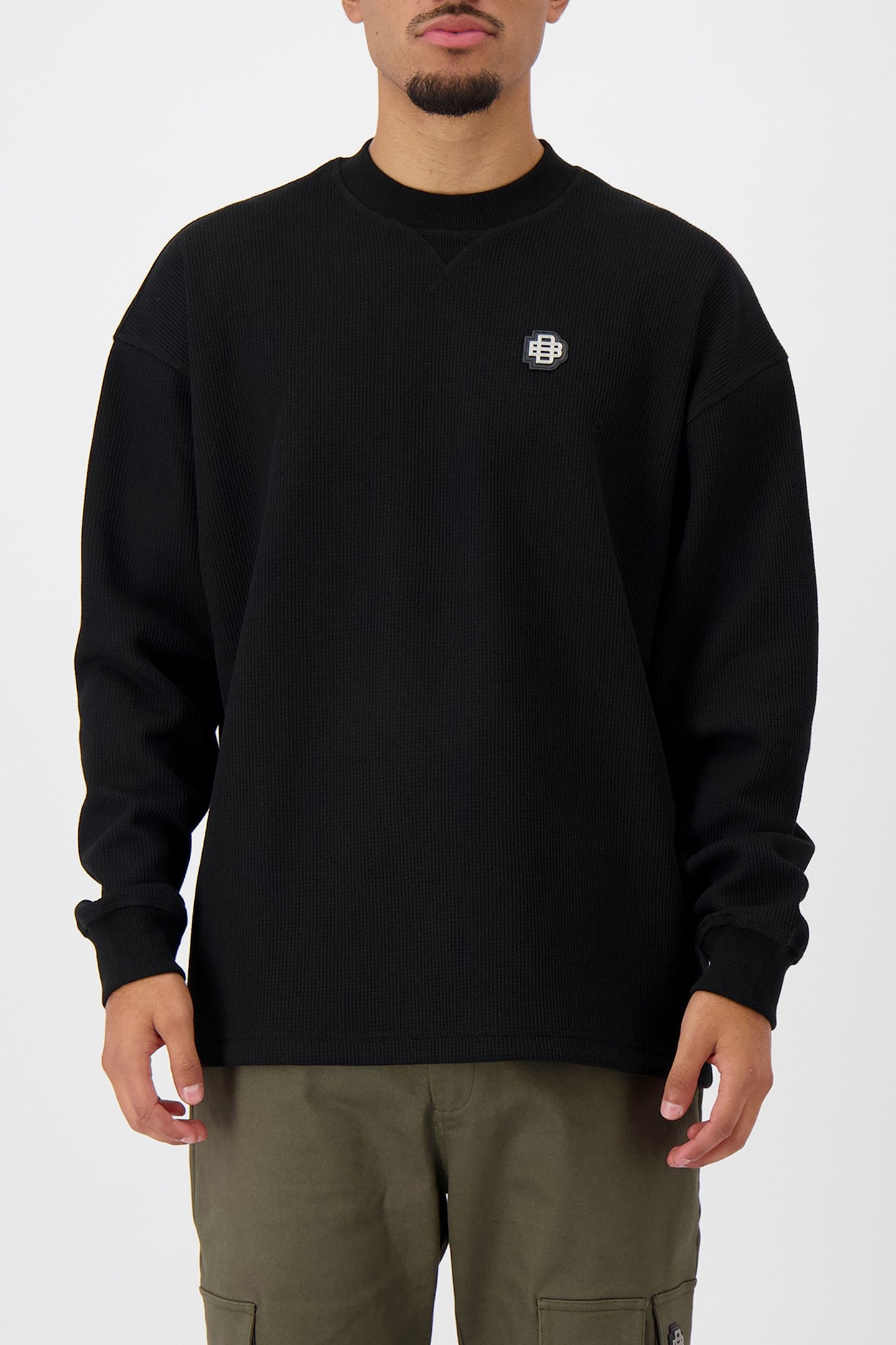 MONOGRAM WAFFLE CREWNECK BLACK 1