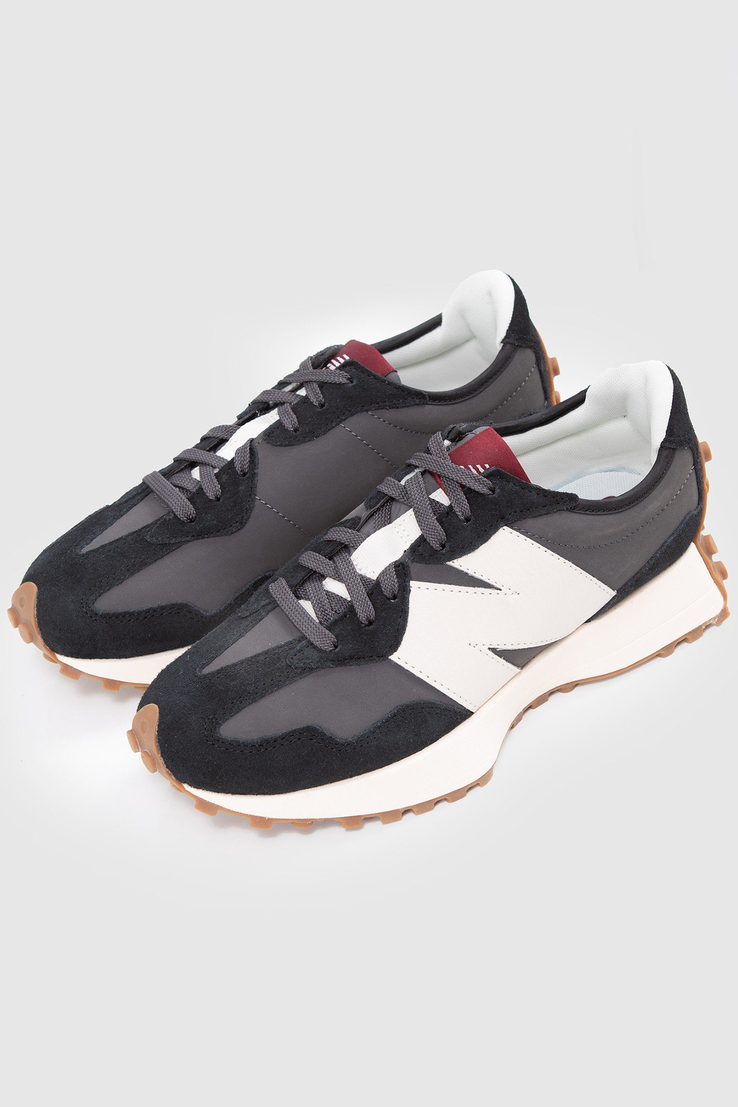 BLACK NEW BALANCE 327 TRAINERS BLACK 2