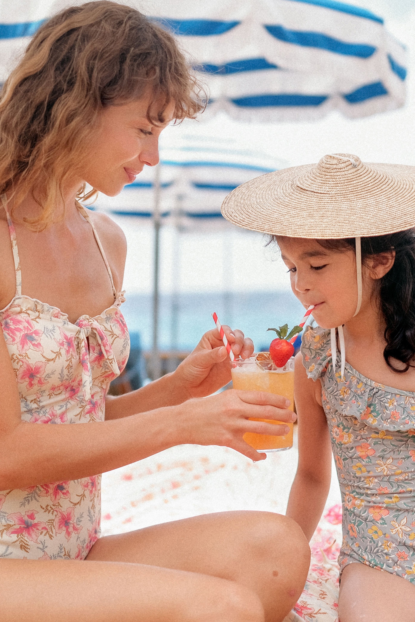 BATHING SUIT BAYO RASPBERRY FLOWERS 4