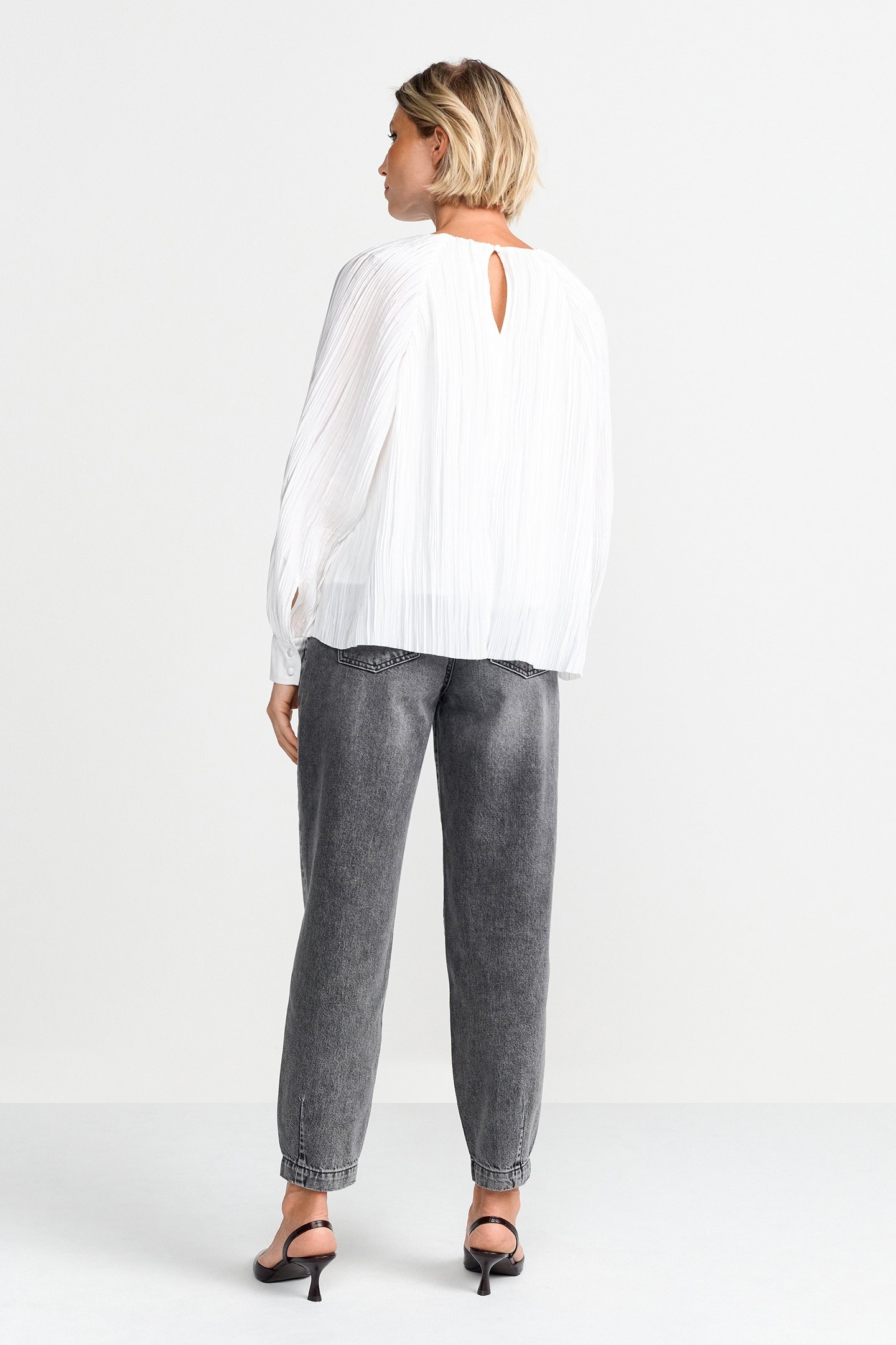 PLISSEE BLOUSE PEARL WHITE 3