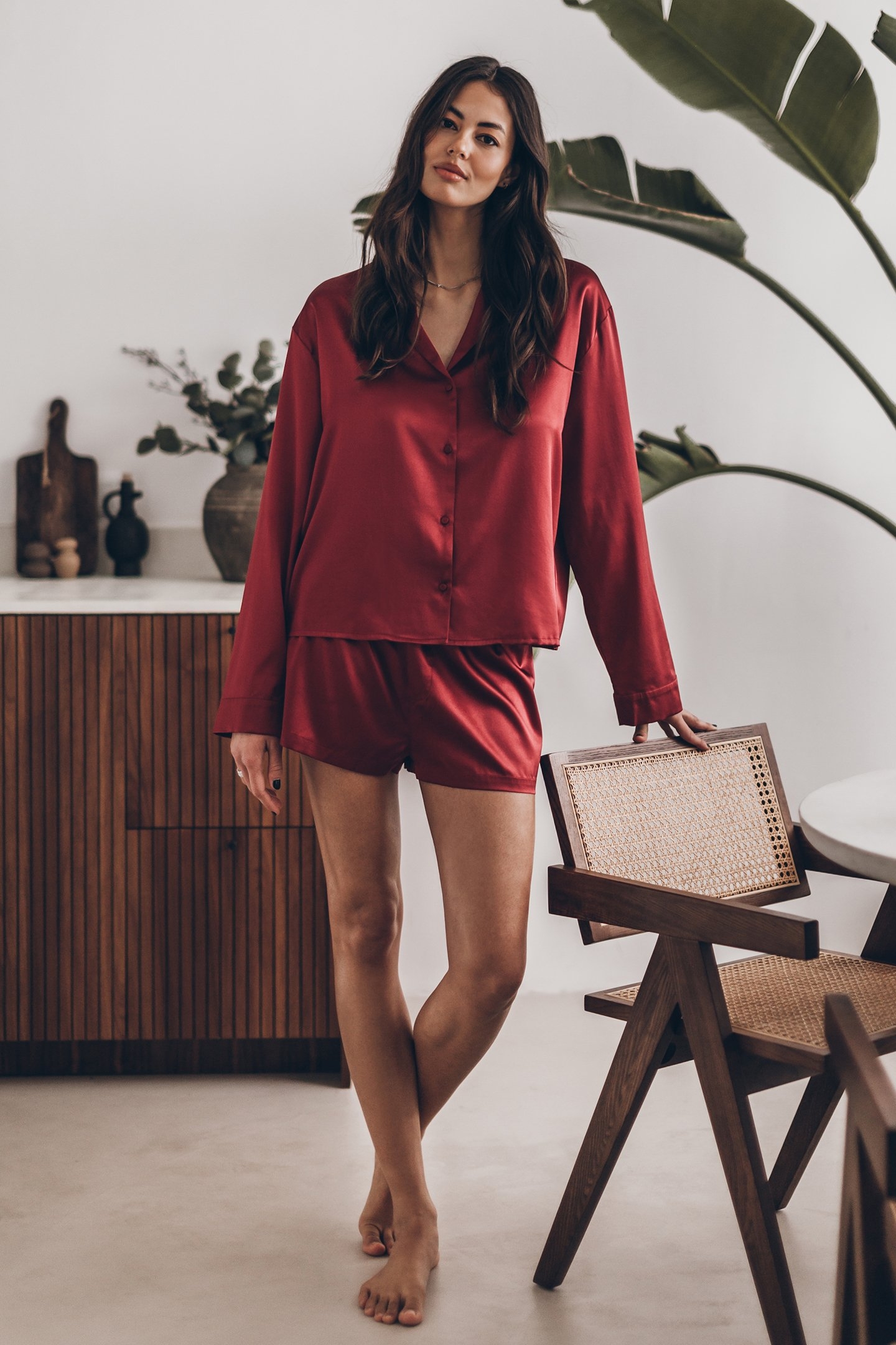 THE RED SILK SHIRT 3