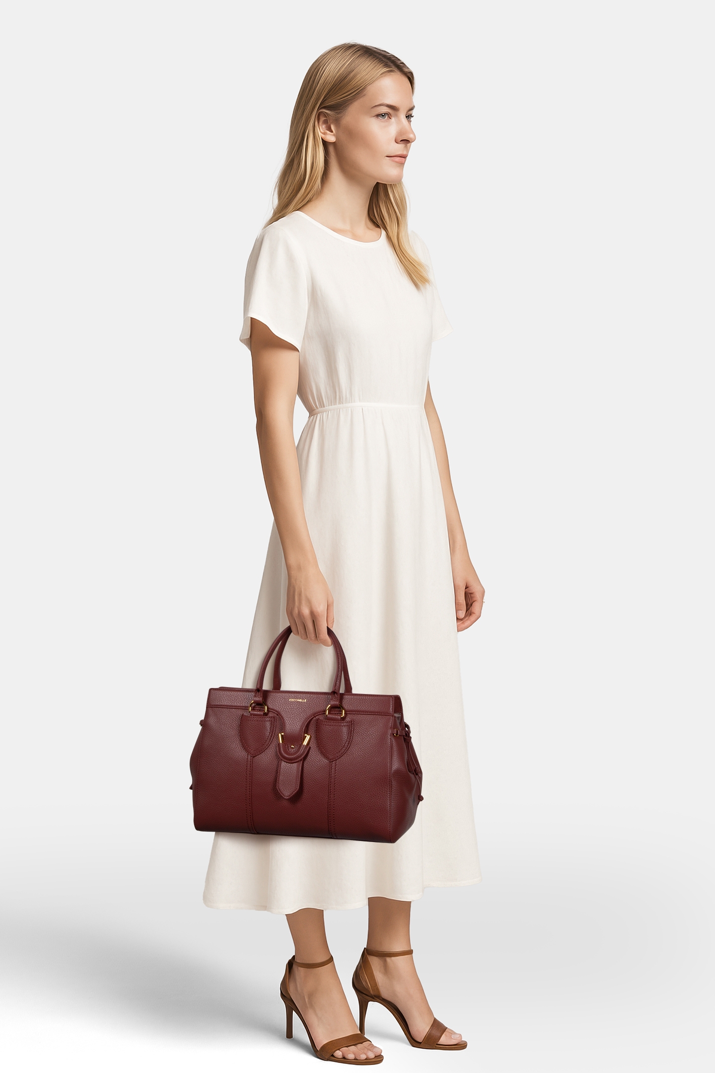 GRAINED LEATHER HANDBAG 1