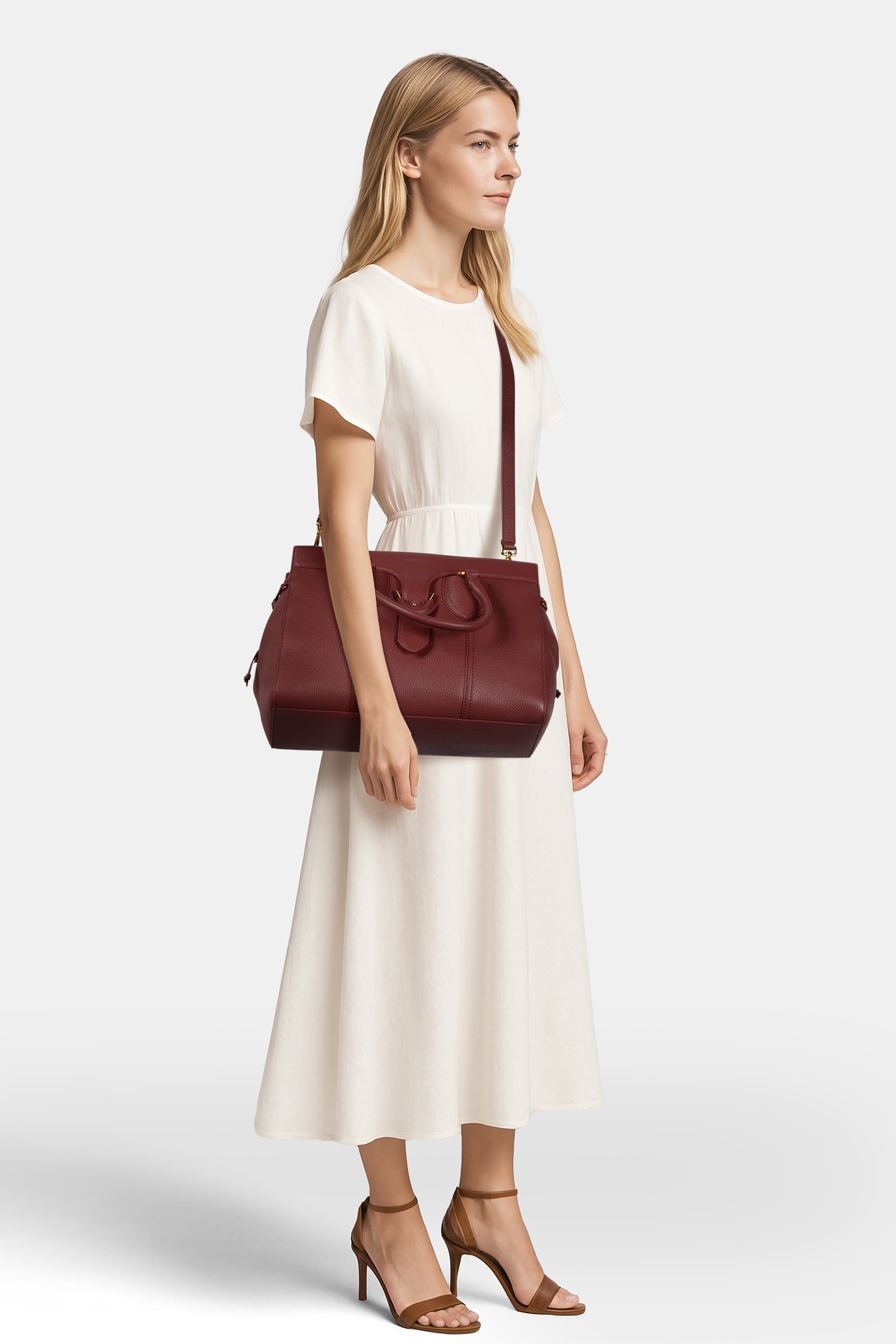 GRAINED LEATHER HANDBAG 2