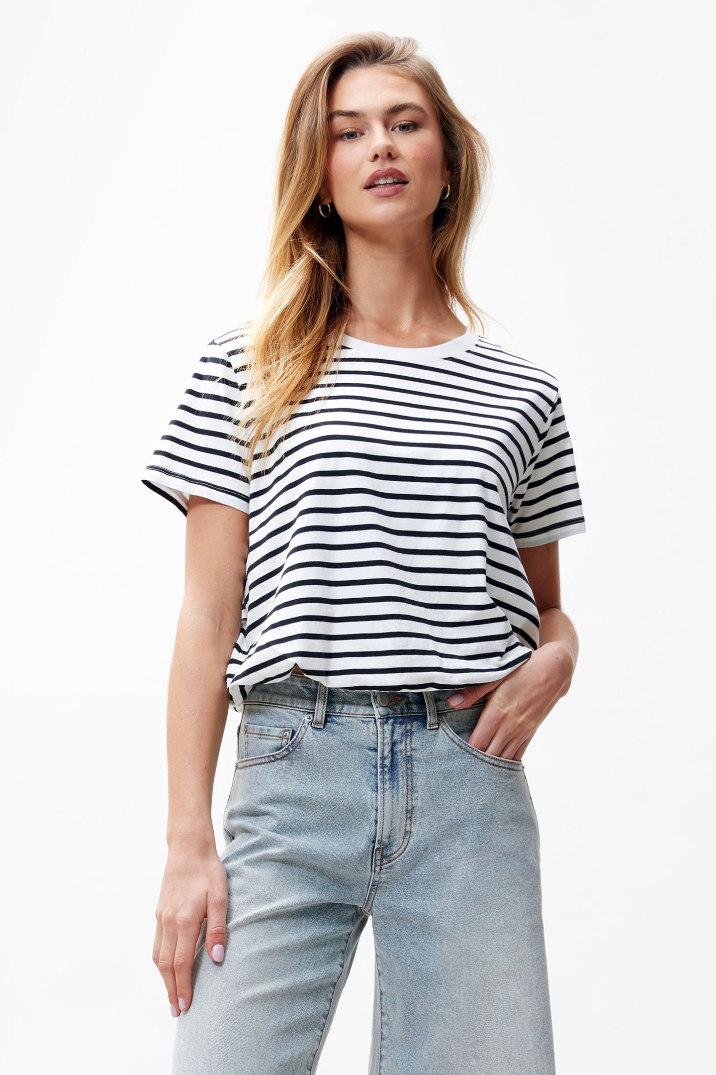 STRIPED TUCK IN TSHIRT BLACK 1