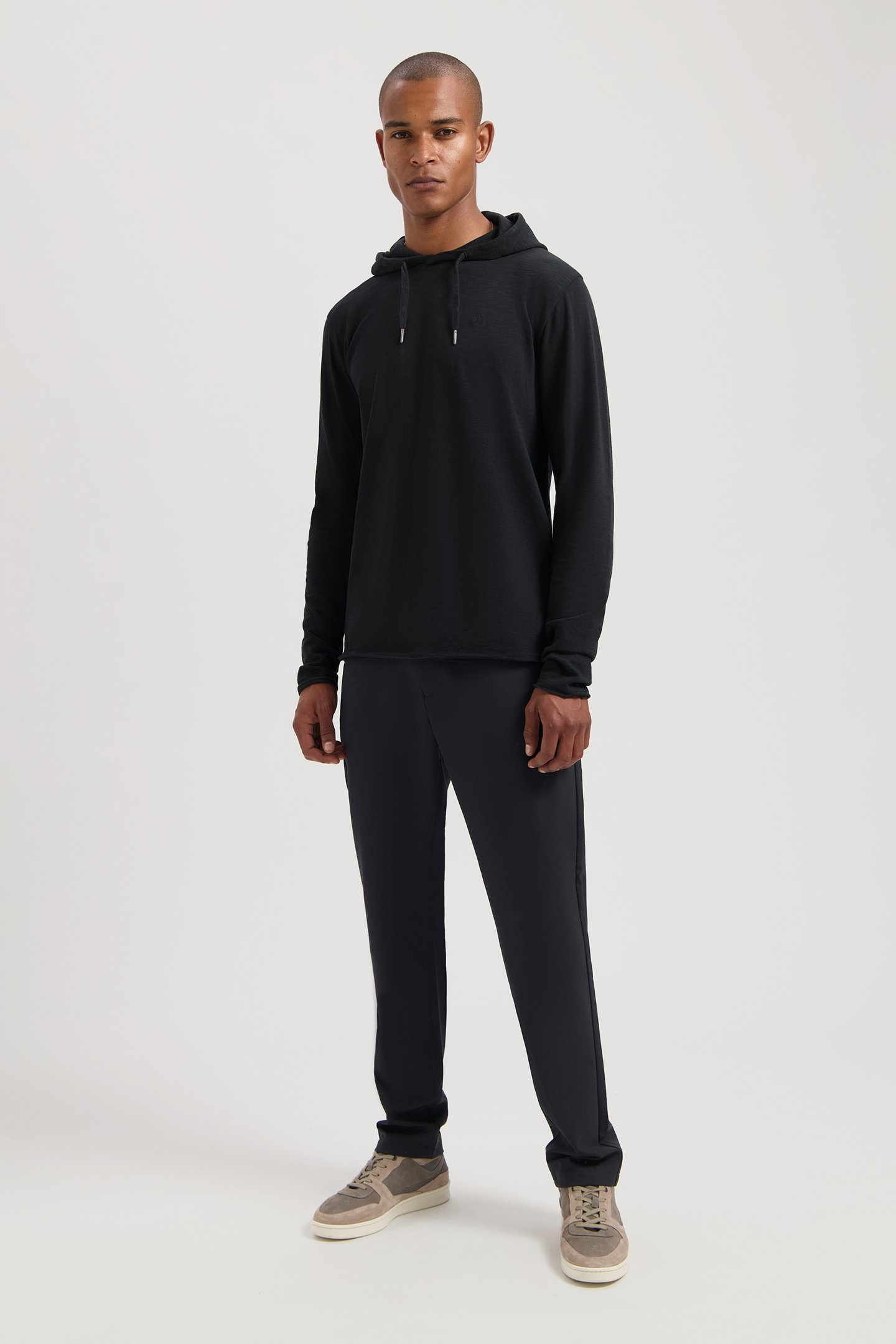 DS_NEWMAN HOODY BLACK 3