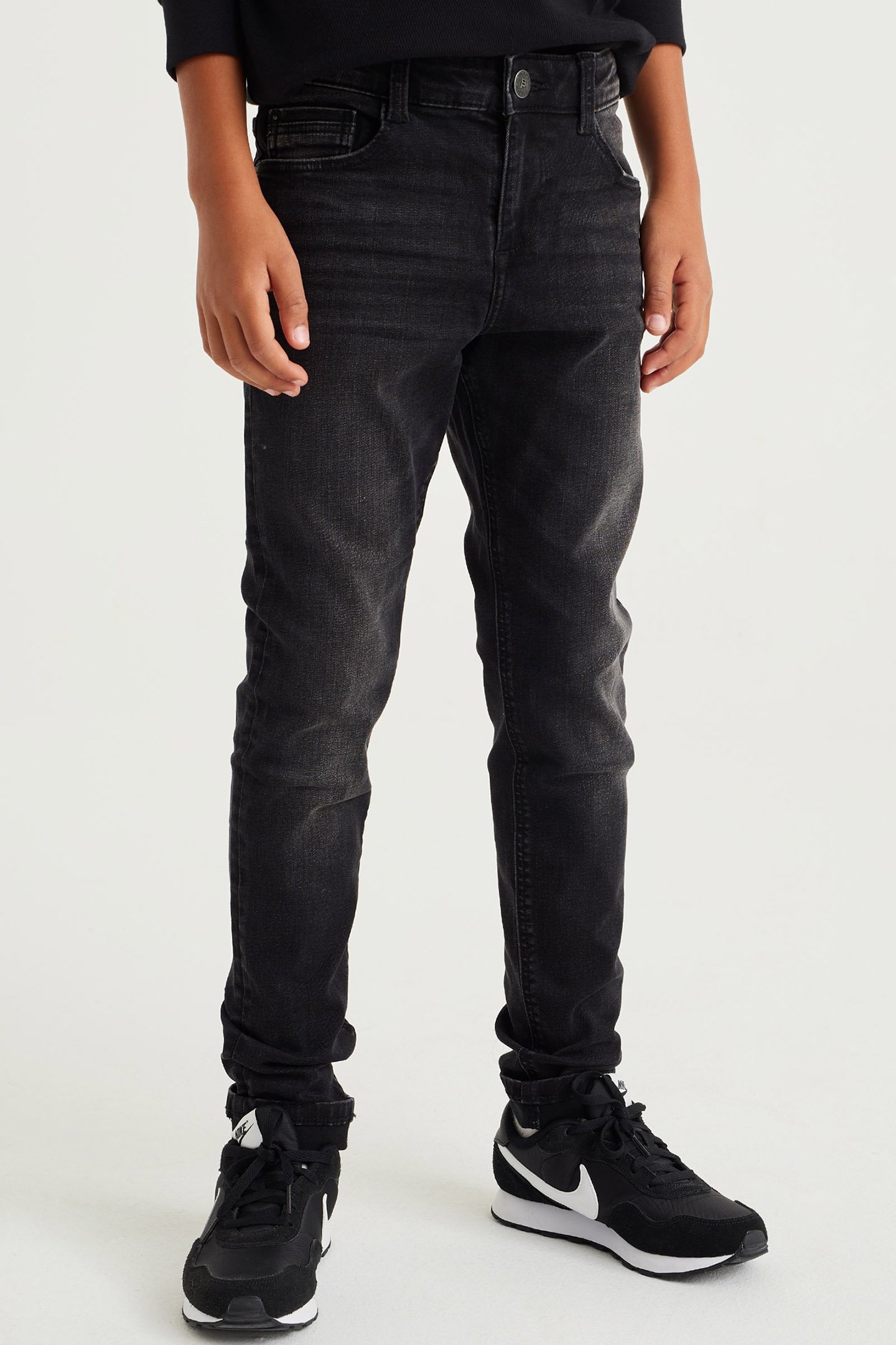 5-POCKET BLACK 1
