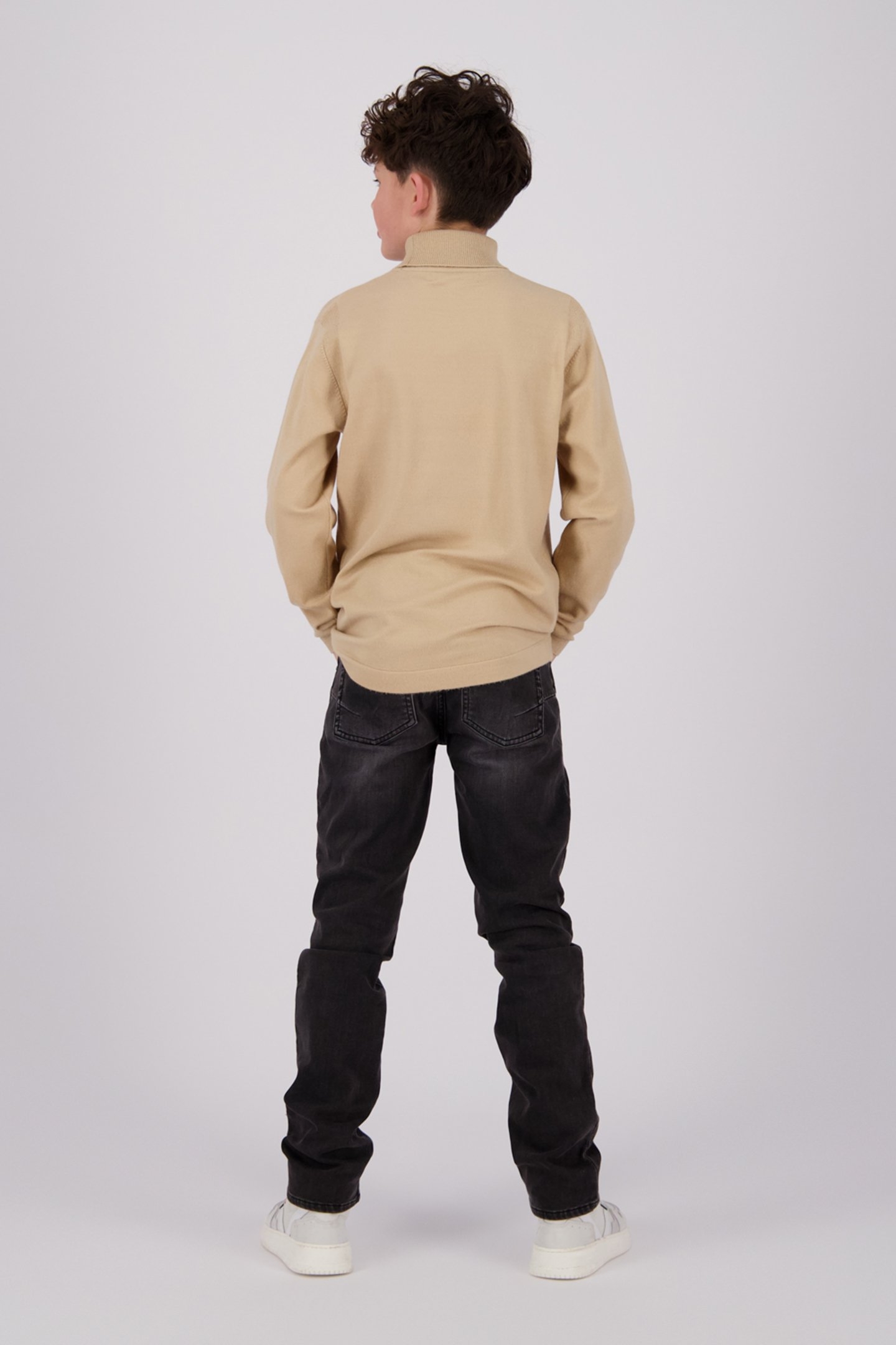 BOYS MEZ FLAT KNIT SAND 2