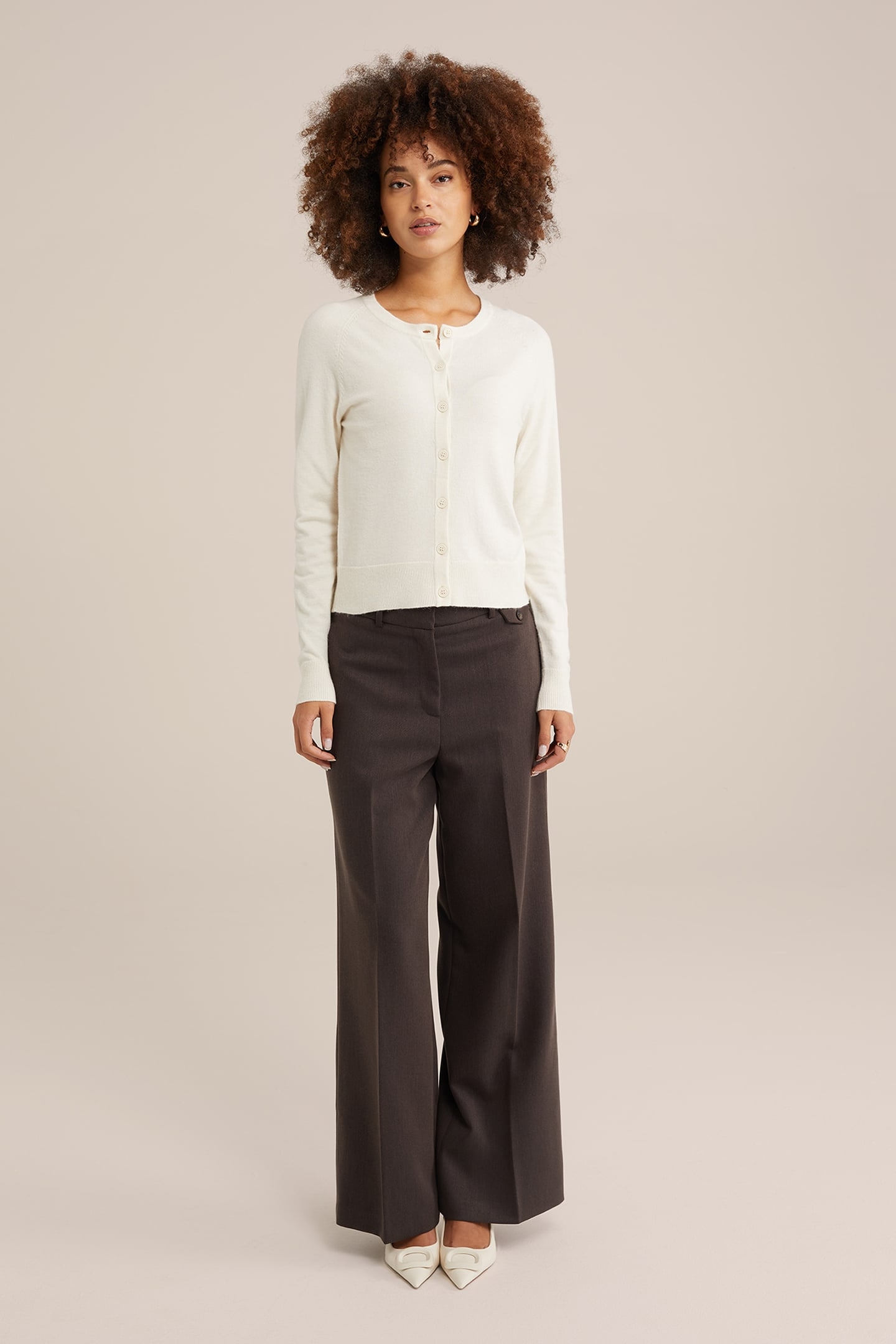 KNITTED CARDIGAN WHITE 3