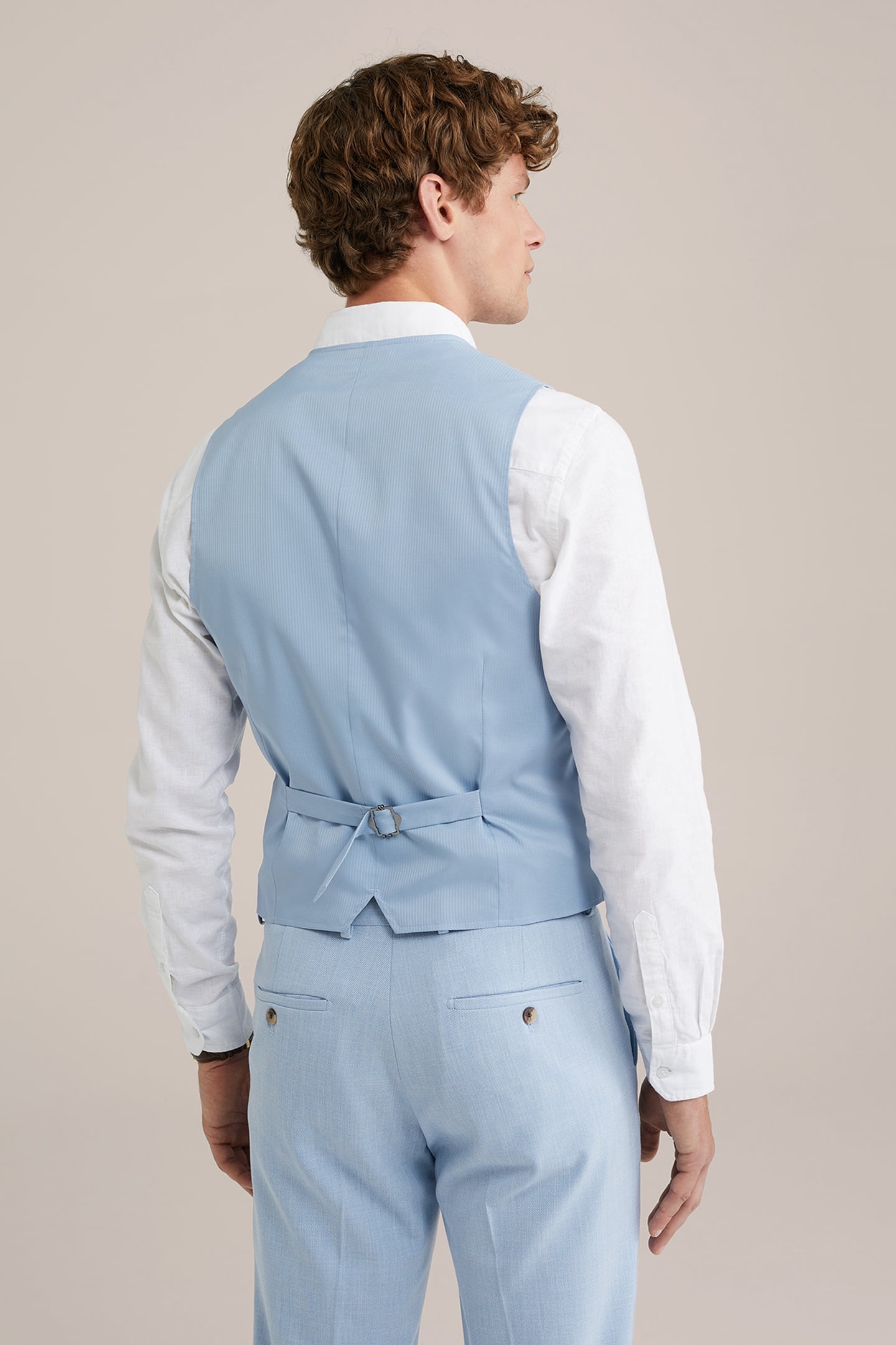 WAISTCOAT LIGHT BLUE 2