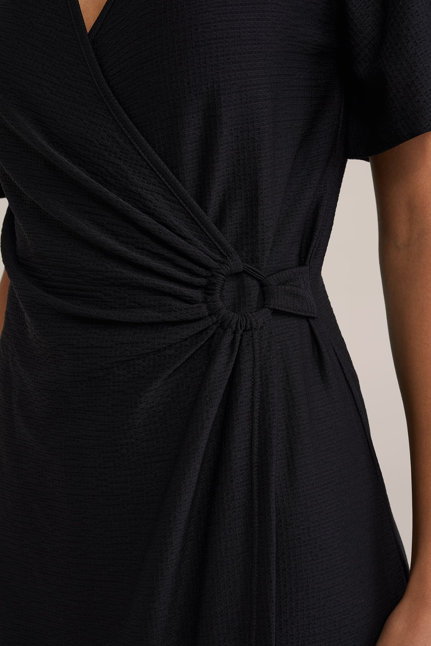 DRESS MID LENGTH BLACK 5