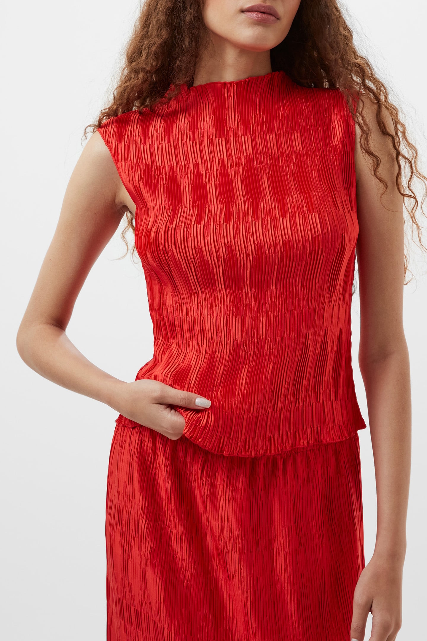 MOIRA PLEATED S/LESS TOP SCARLET RED 1
