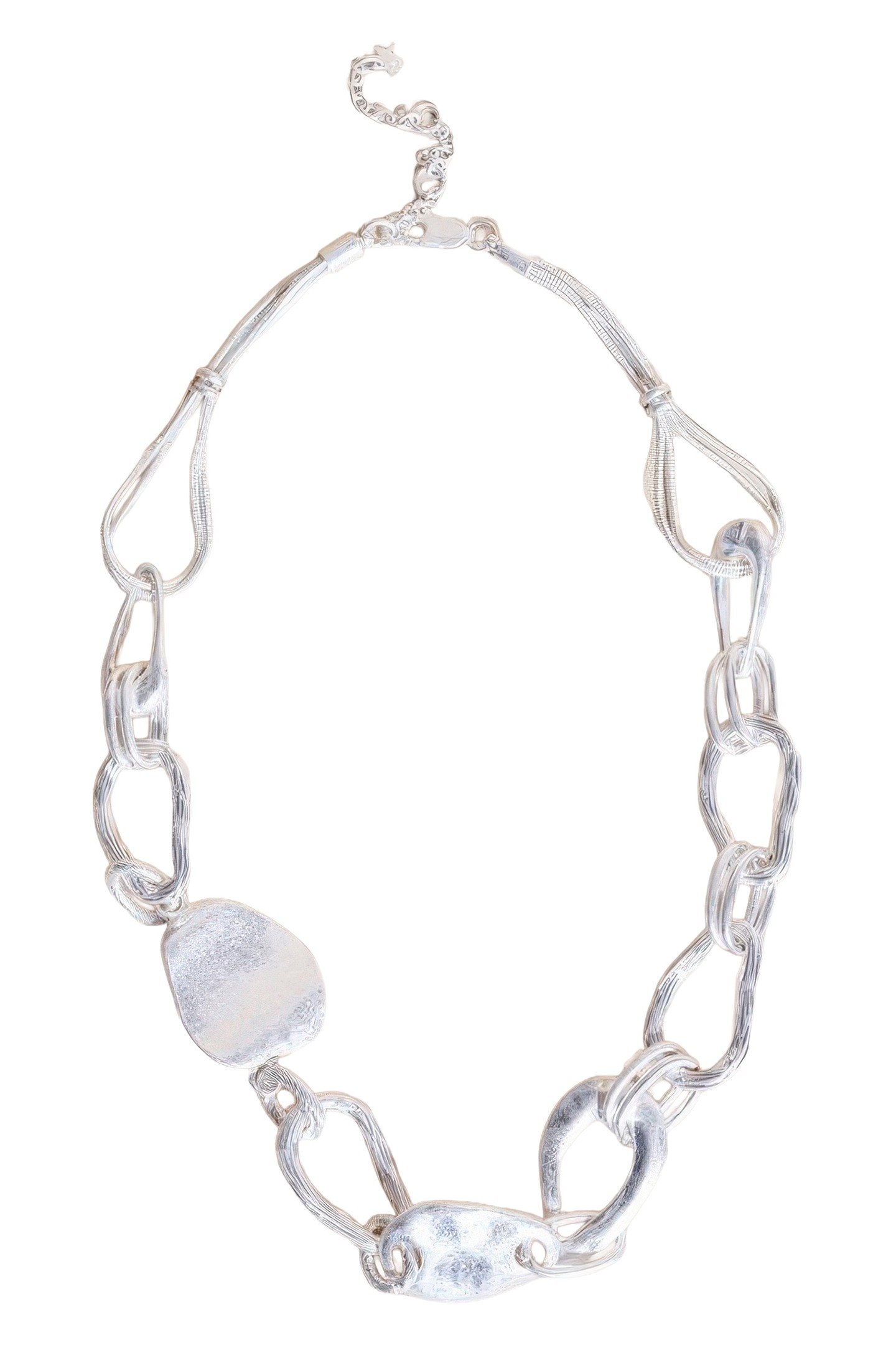 LARGE LINK HAMMERED NECKLACE SILVER TONE METALLIC 1