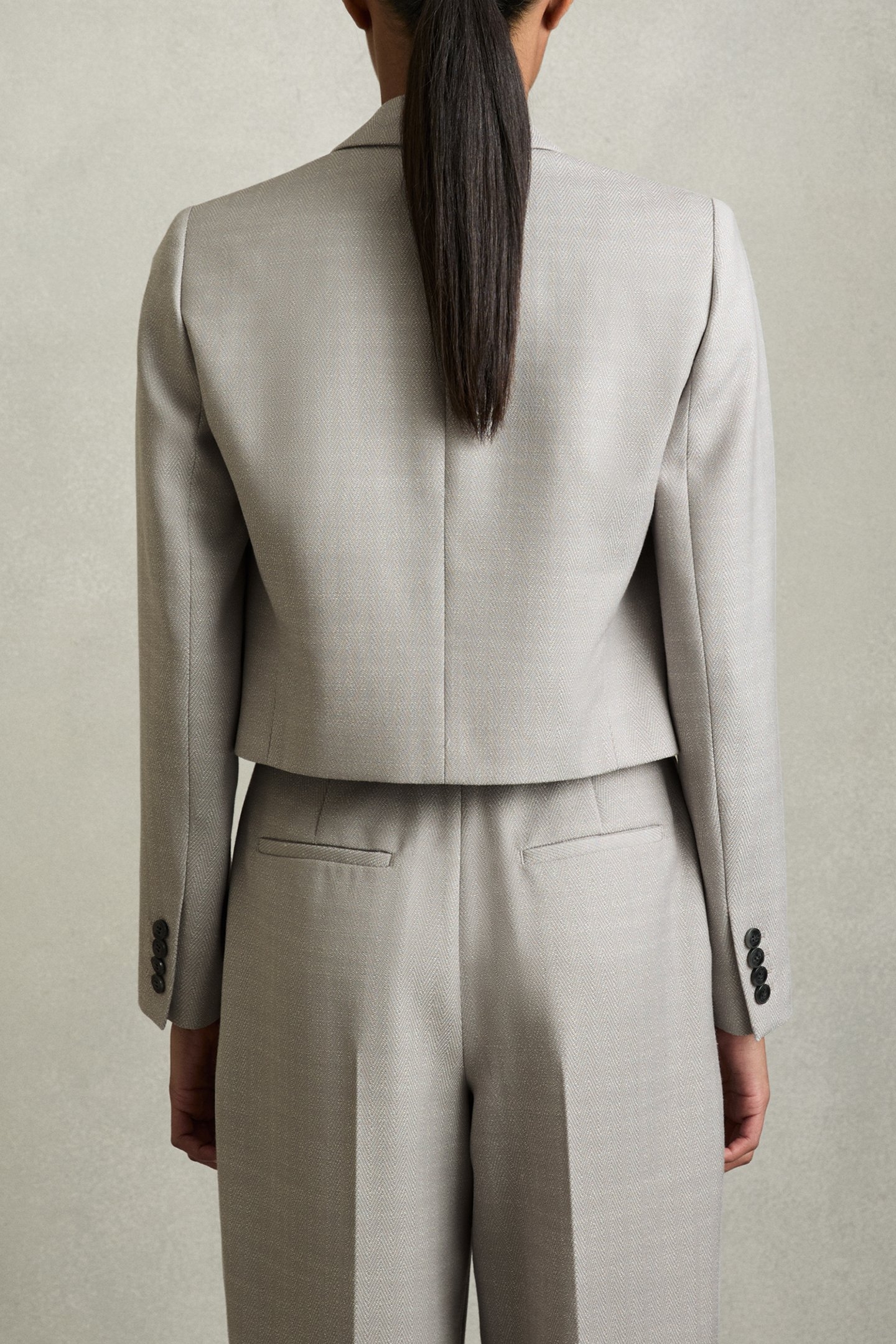 DB TEXTURED CROPPED BLAZER GREY 2