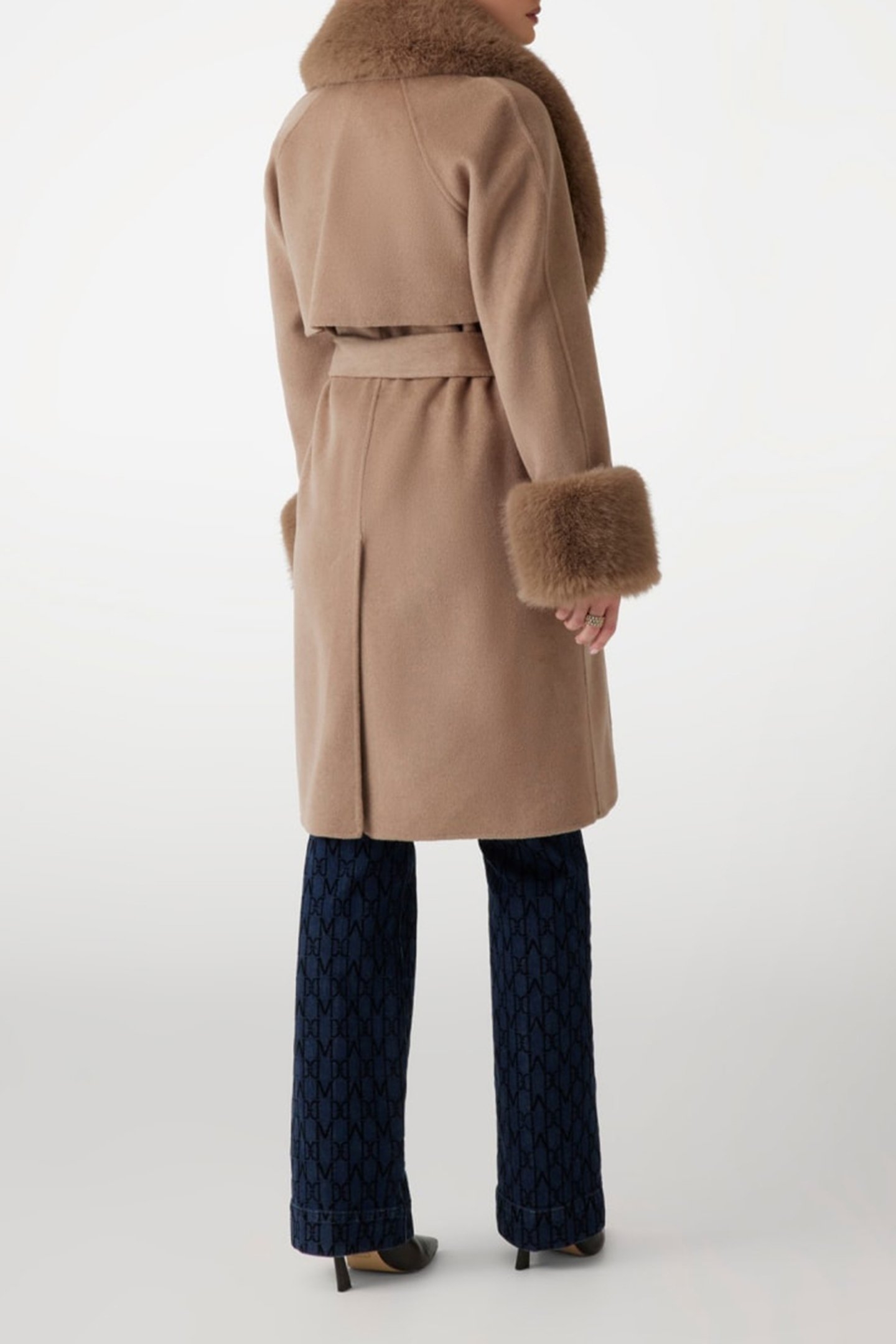 LILIANA COAT SILK TAUPE 8