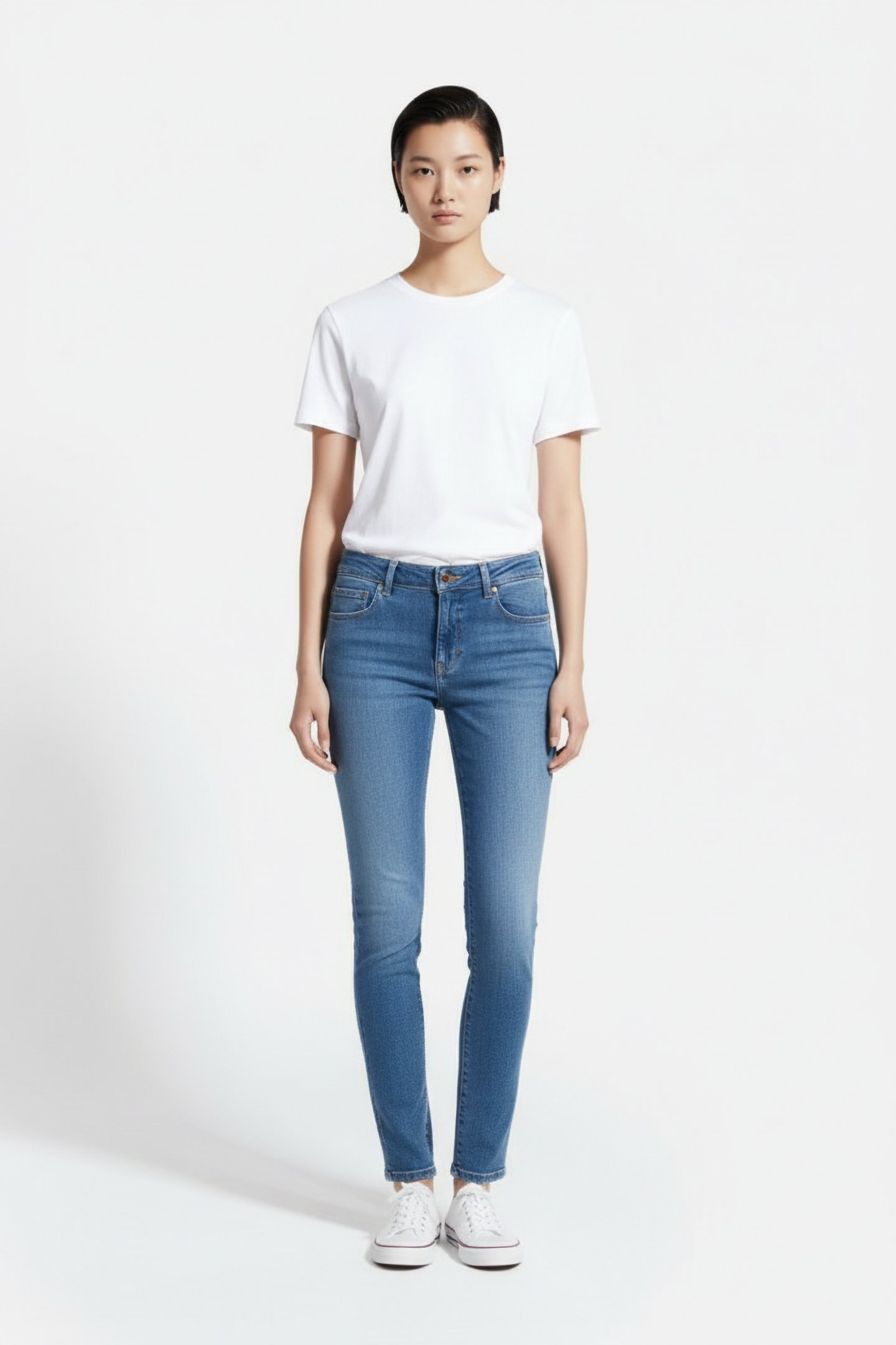 CELIA SALTWATER STONE 1