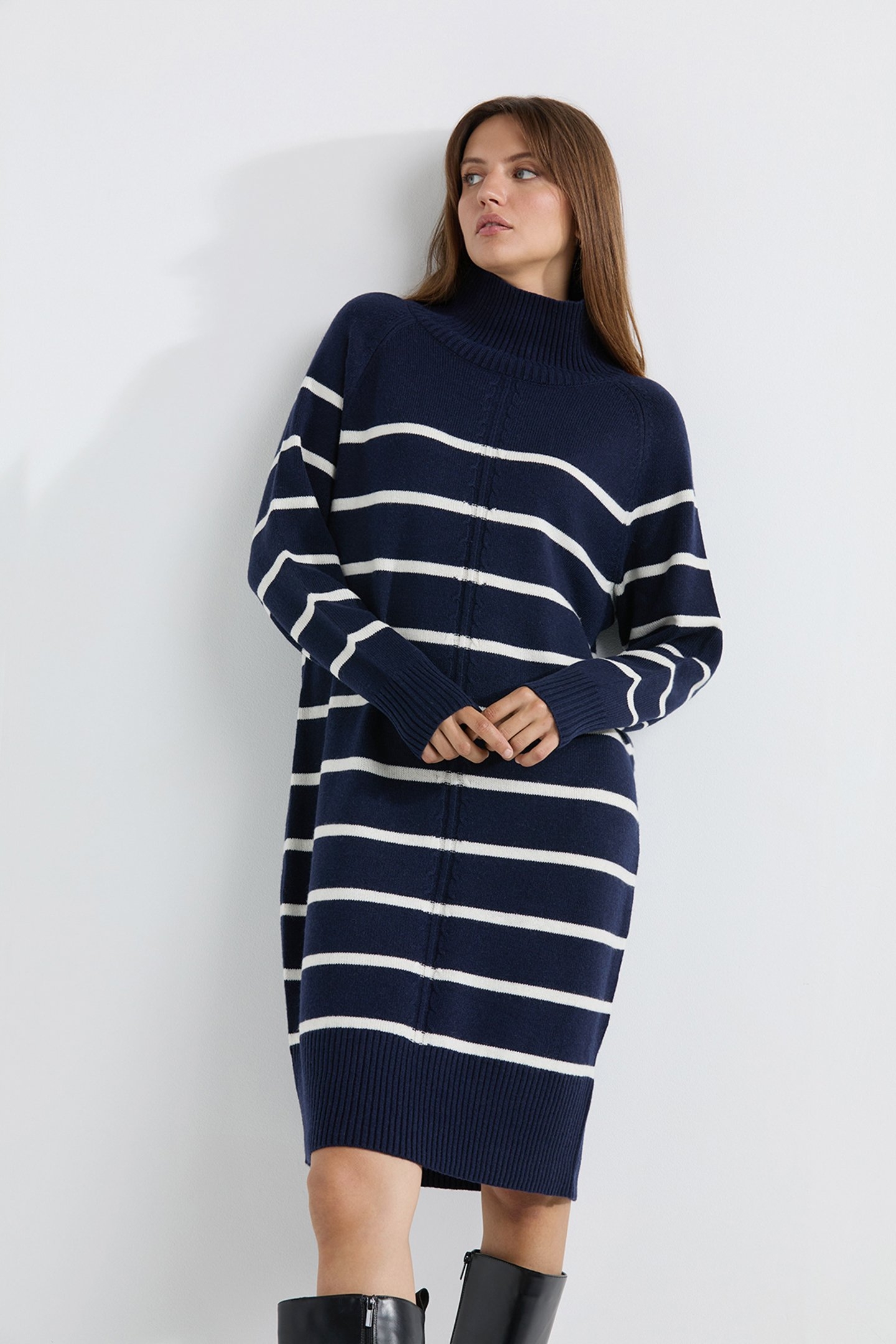 ANIKA DRESS NAVY STRIPE 1