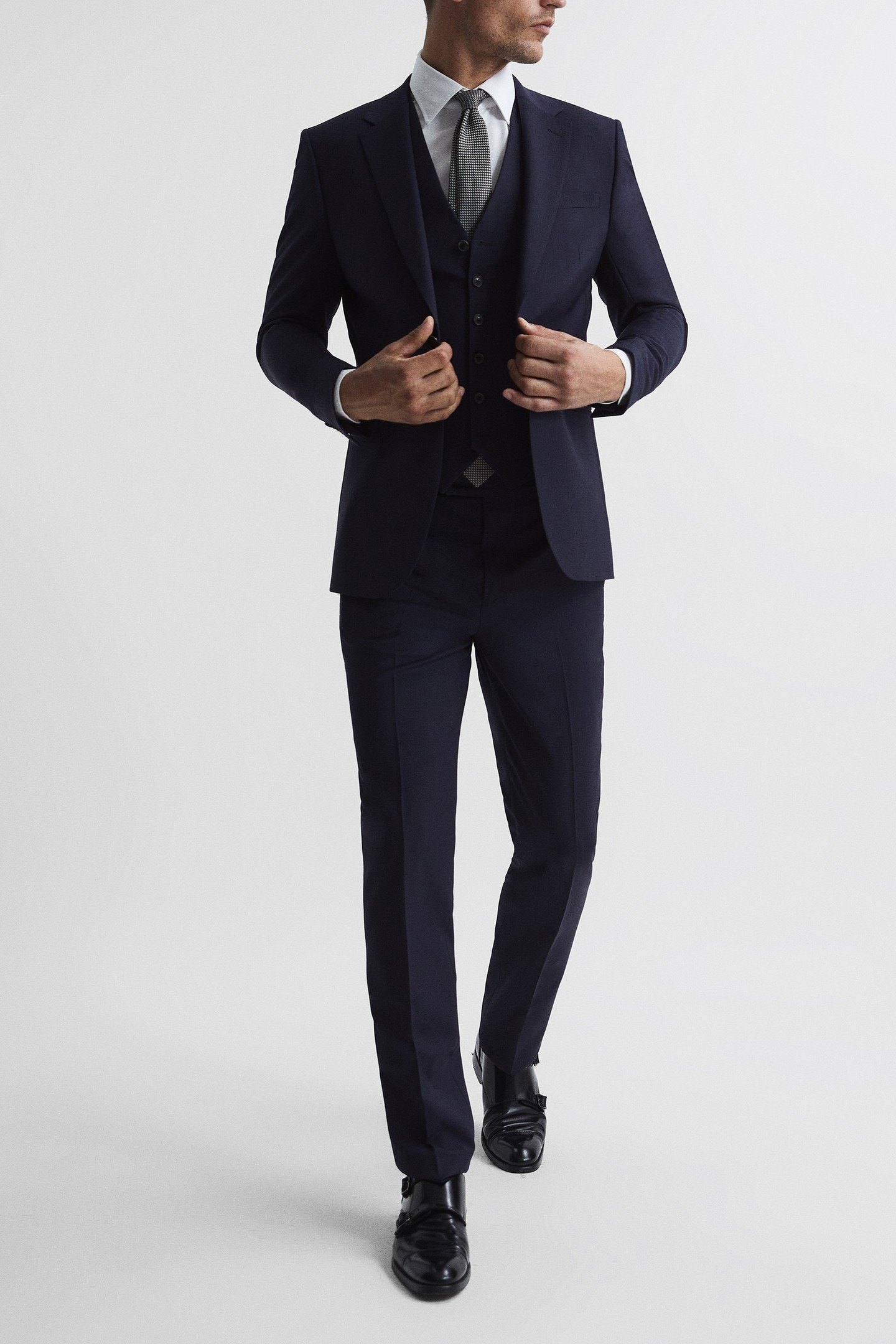 TRAVEL PLAIN WEAVE MODERN WAISTCOAT NAVY 8