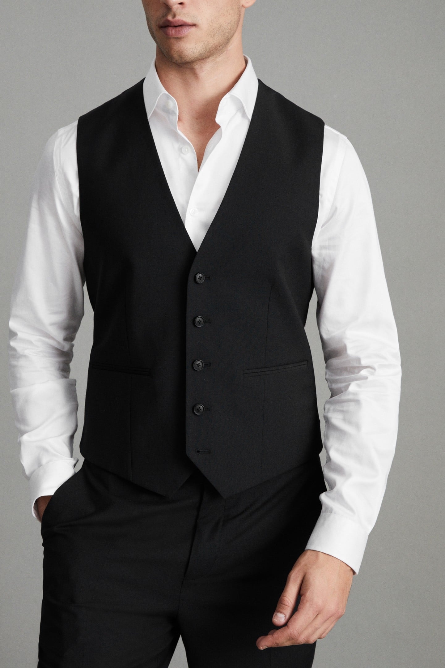 TRAVEL PLAIN WEAVE MODERN WAISTCOAT BLACK 1