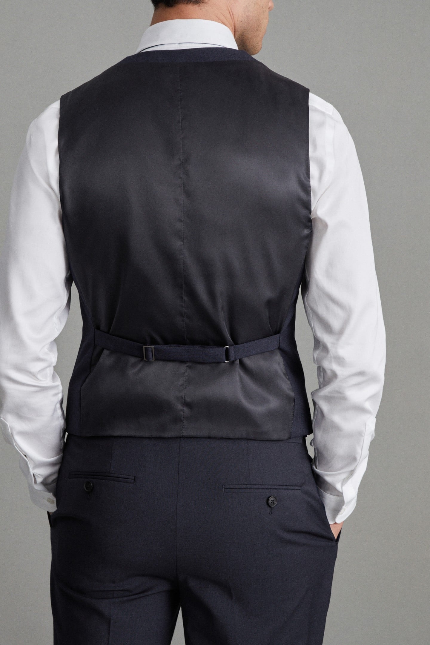 TRAVEL PLAIN WEAVE MODERN WAISTCOAT NAVY 3