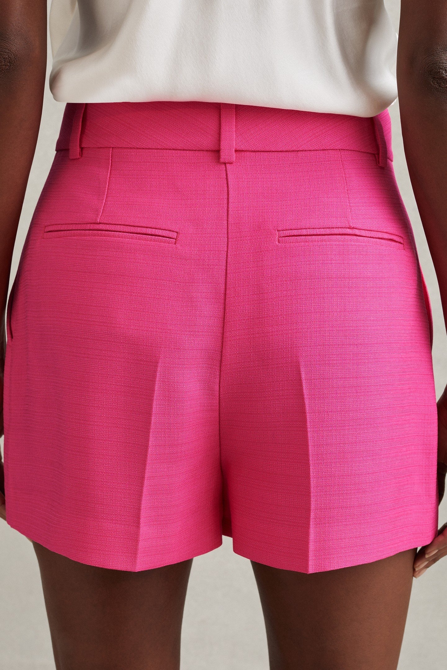 TAILORED SHORT PINK 4