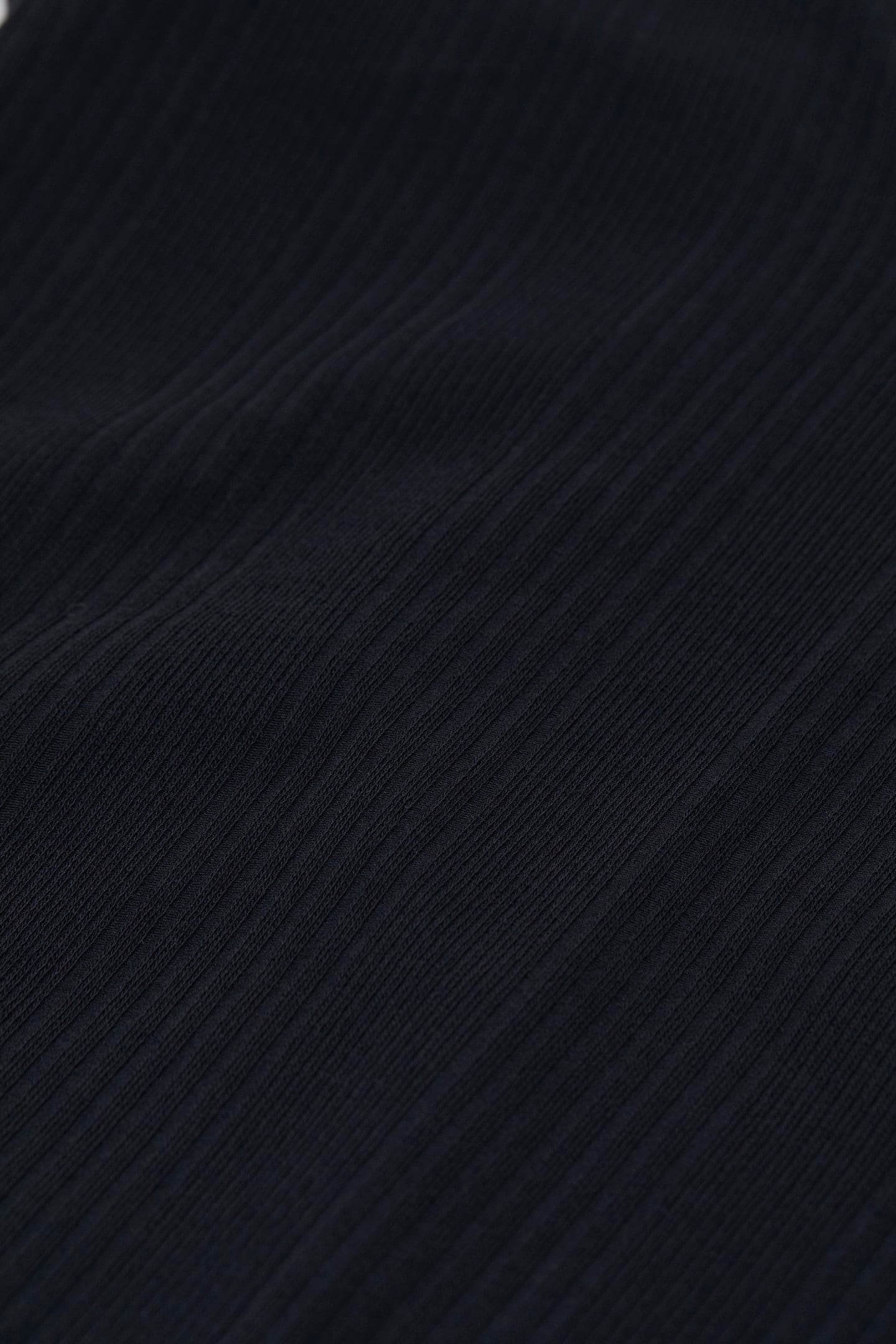 V NECK LONGSLEEVE T-SHIRTS BLACK 6