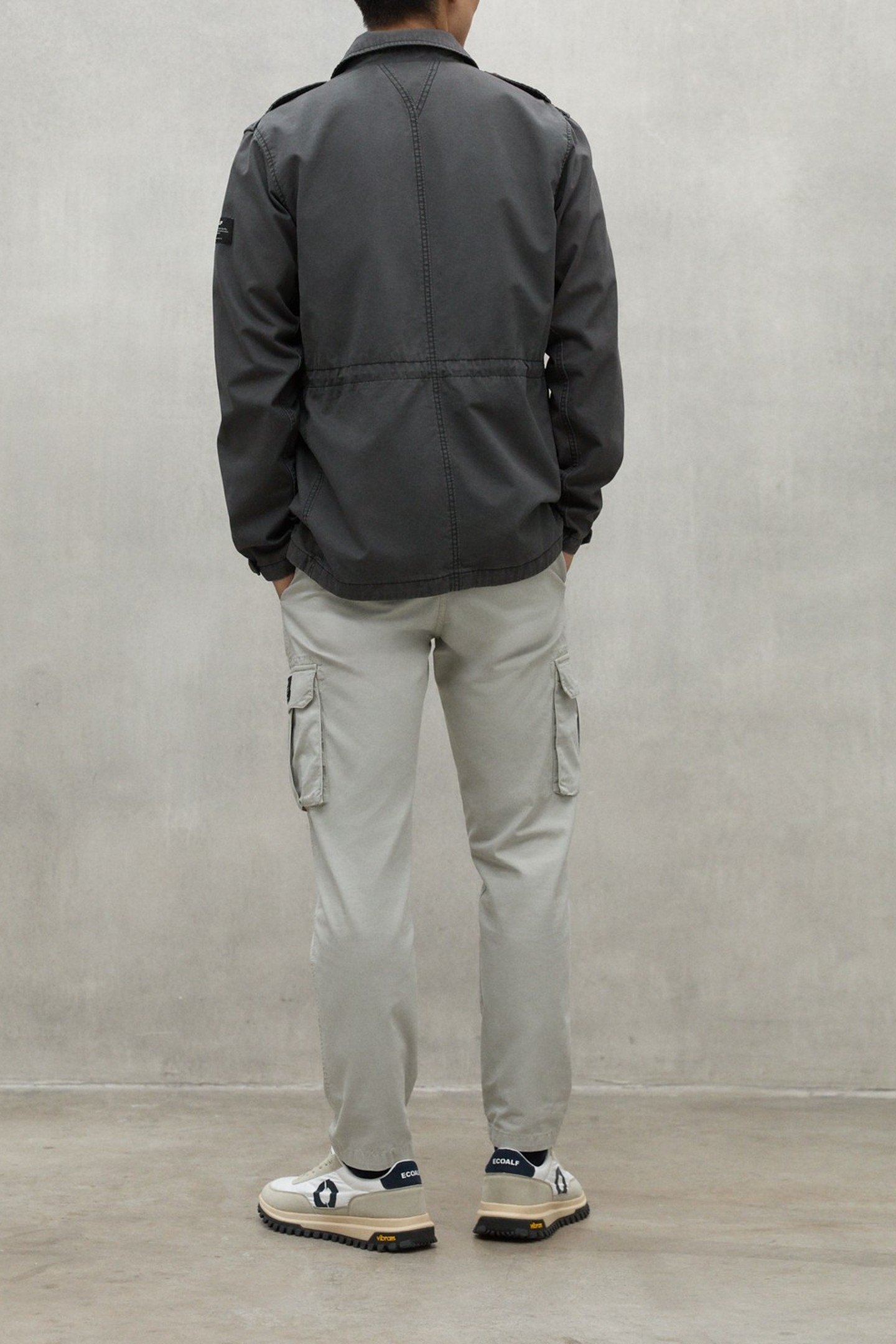 LAWUALF JACKET ASPHALT 3