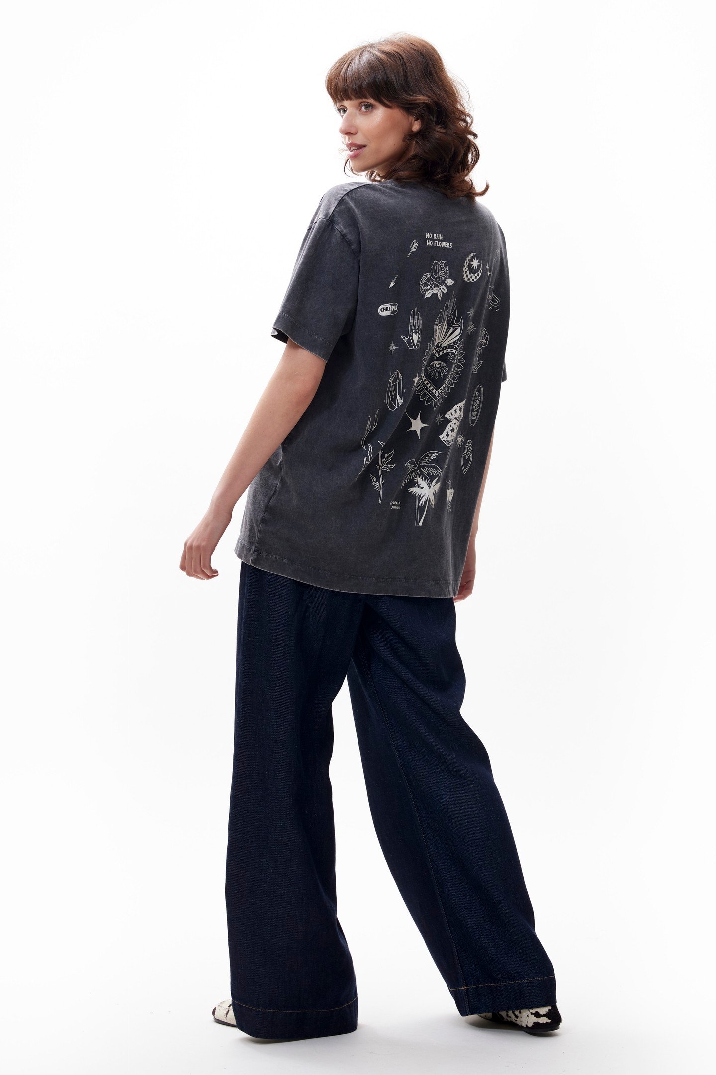 OVERSIZED GRAPHIC TSHIRT FADED DARK GREY 2