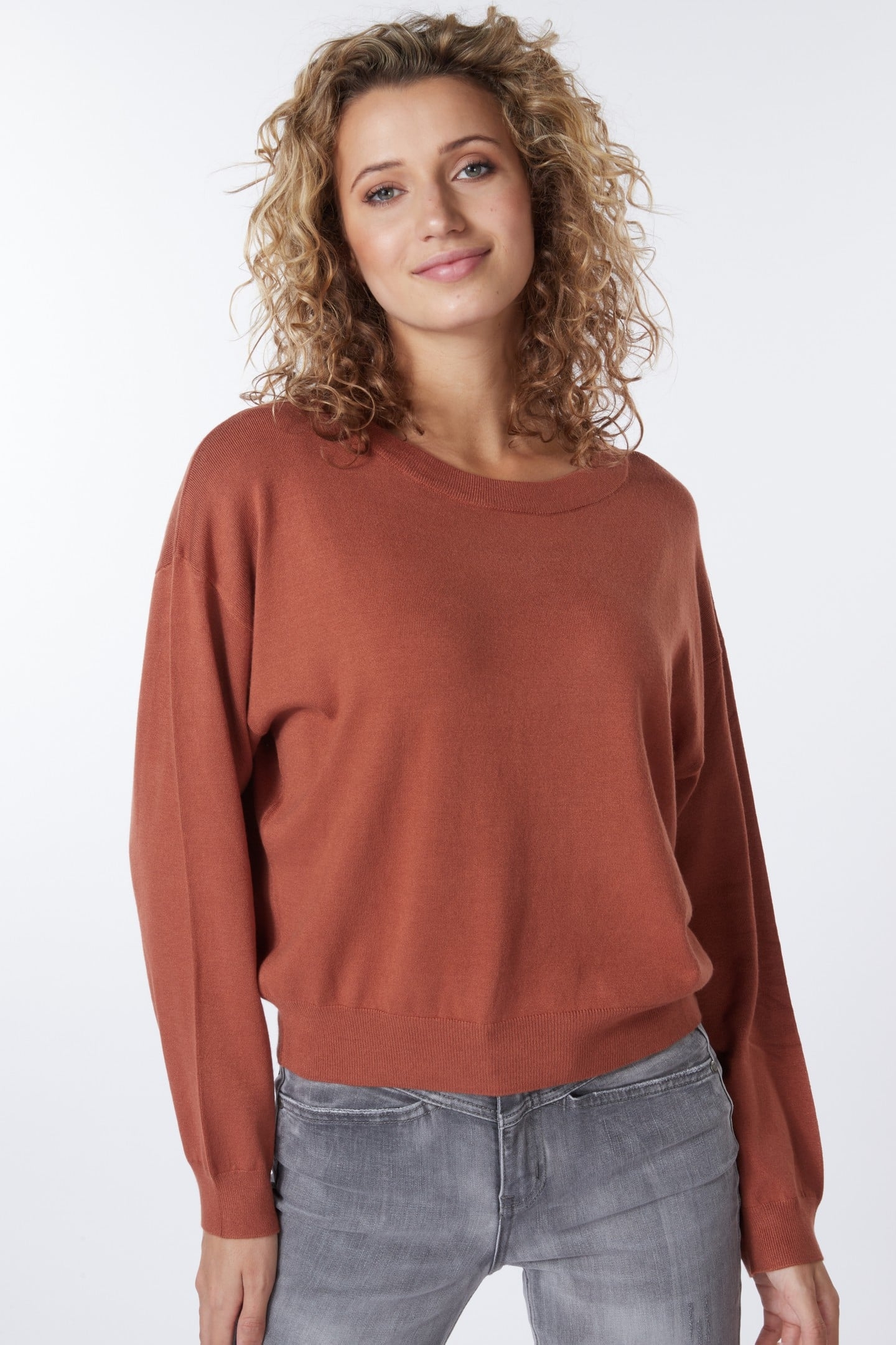 SWEATER BASIC BOXY COPPER BROWN 3