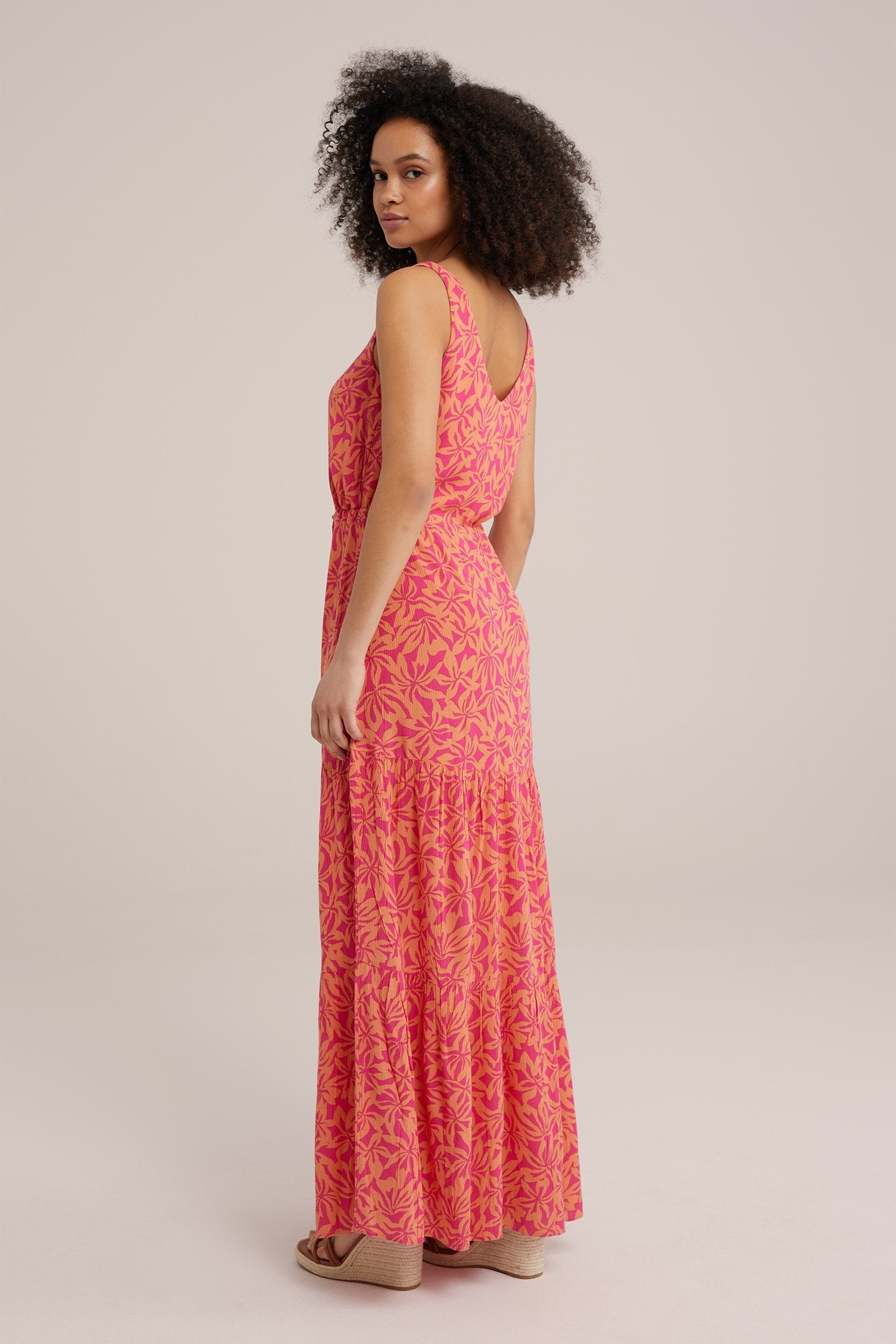 DRESS MAXI LENGTH BRIGHT PINK 4