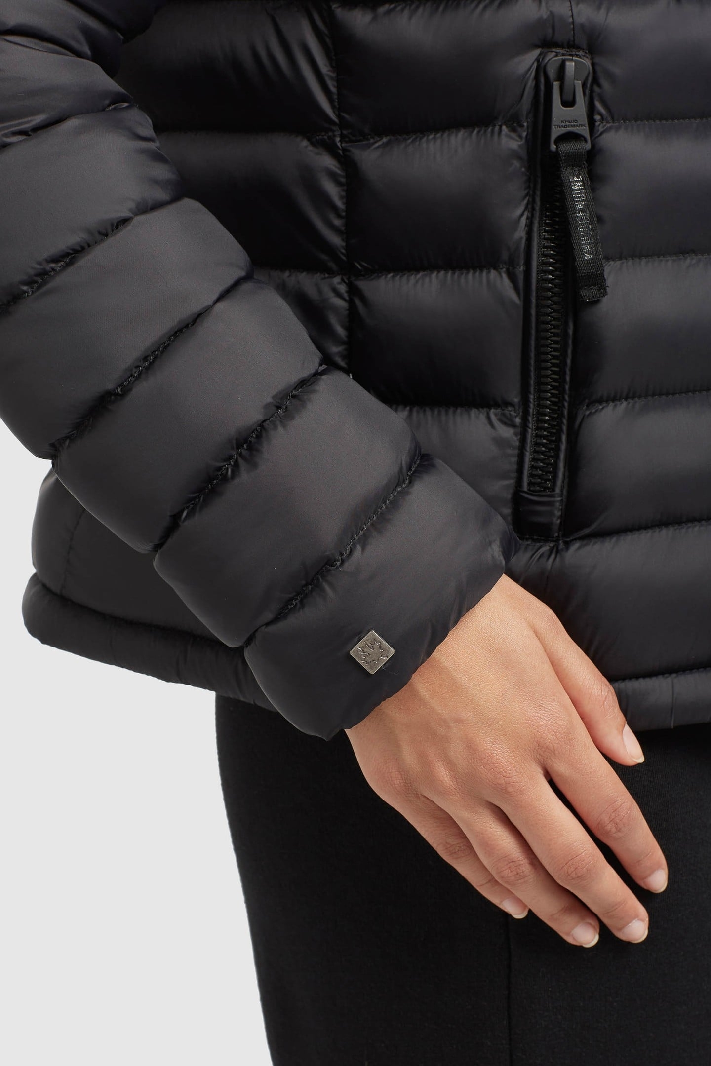 LOVINA SHINE BLACK 7