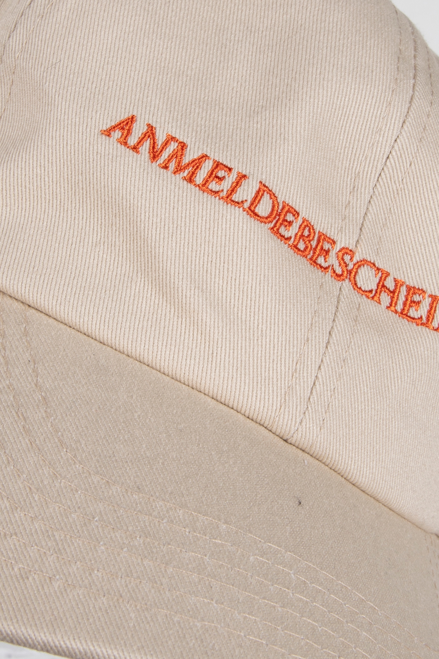 HO HO COCO – ANMELDEBESCHEINIGUNG CAP BEIGE X RED 4